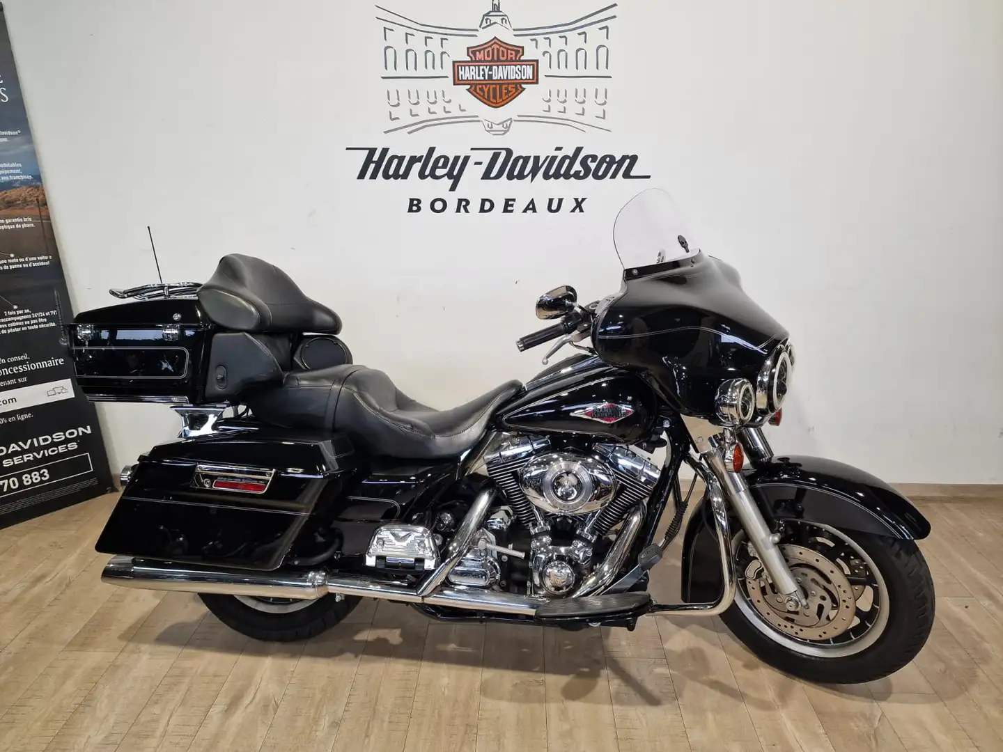 Harley-Davidson Electra Glide Noir - 1