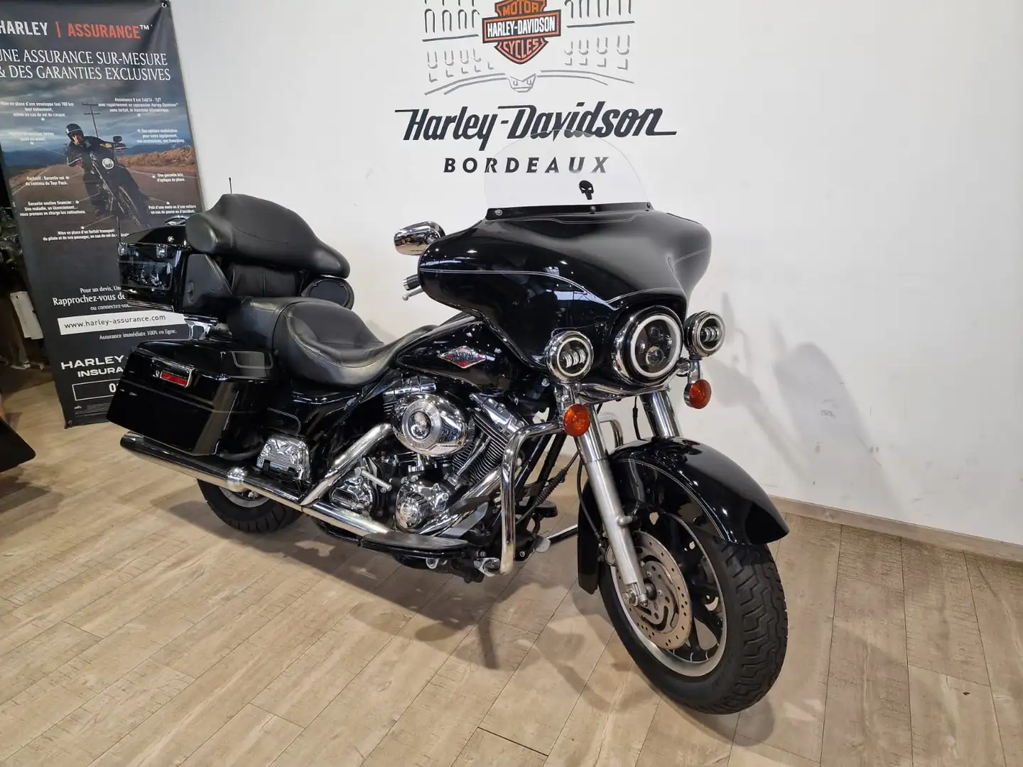 Harley-Davidson Electra Glide Noir - 2