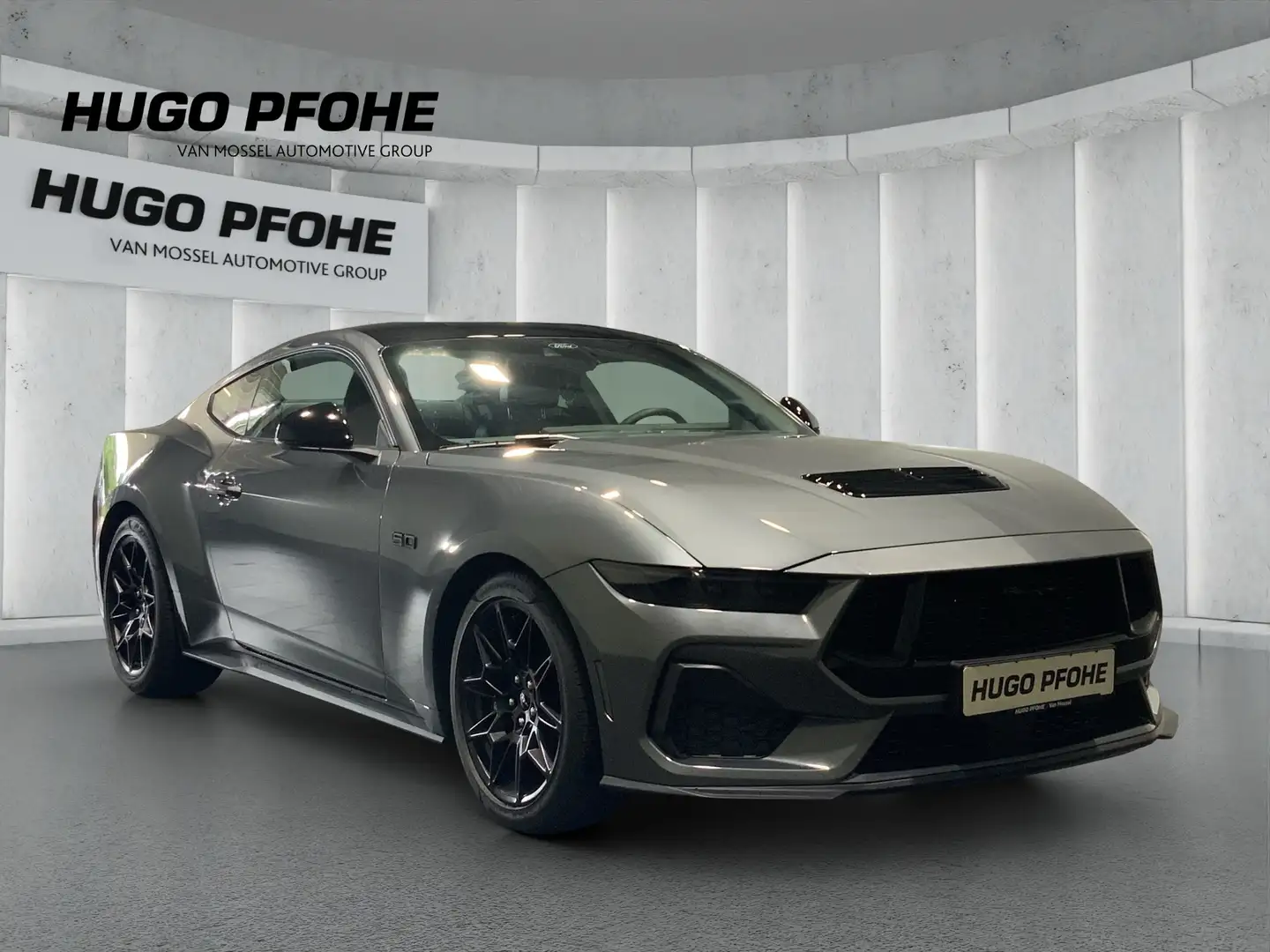 Ford Mustang GT 5.0 Ti-VCT V8 Coupé Šedá - 2
