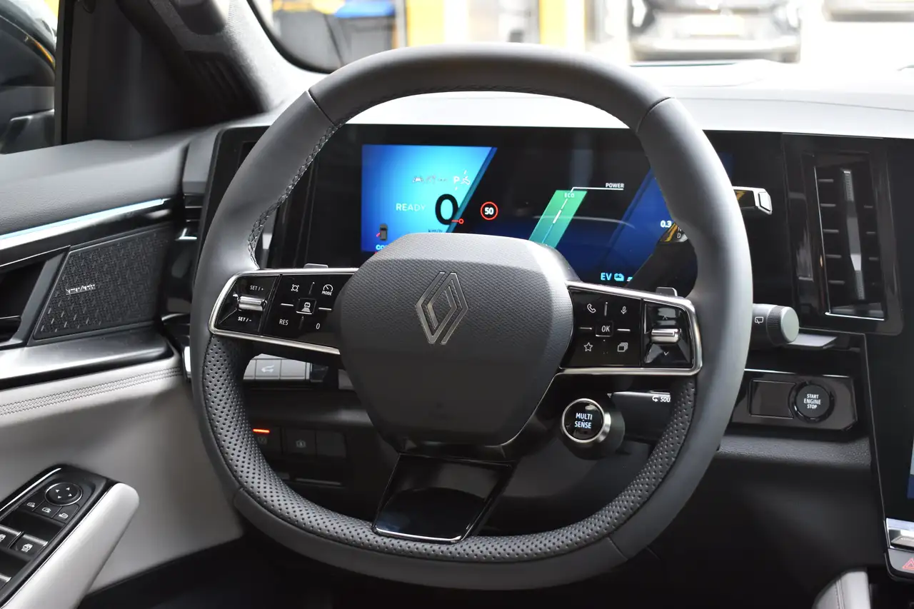 Renault Espace 2026 — фото 15