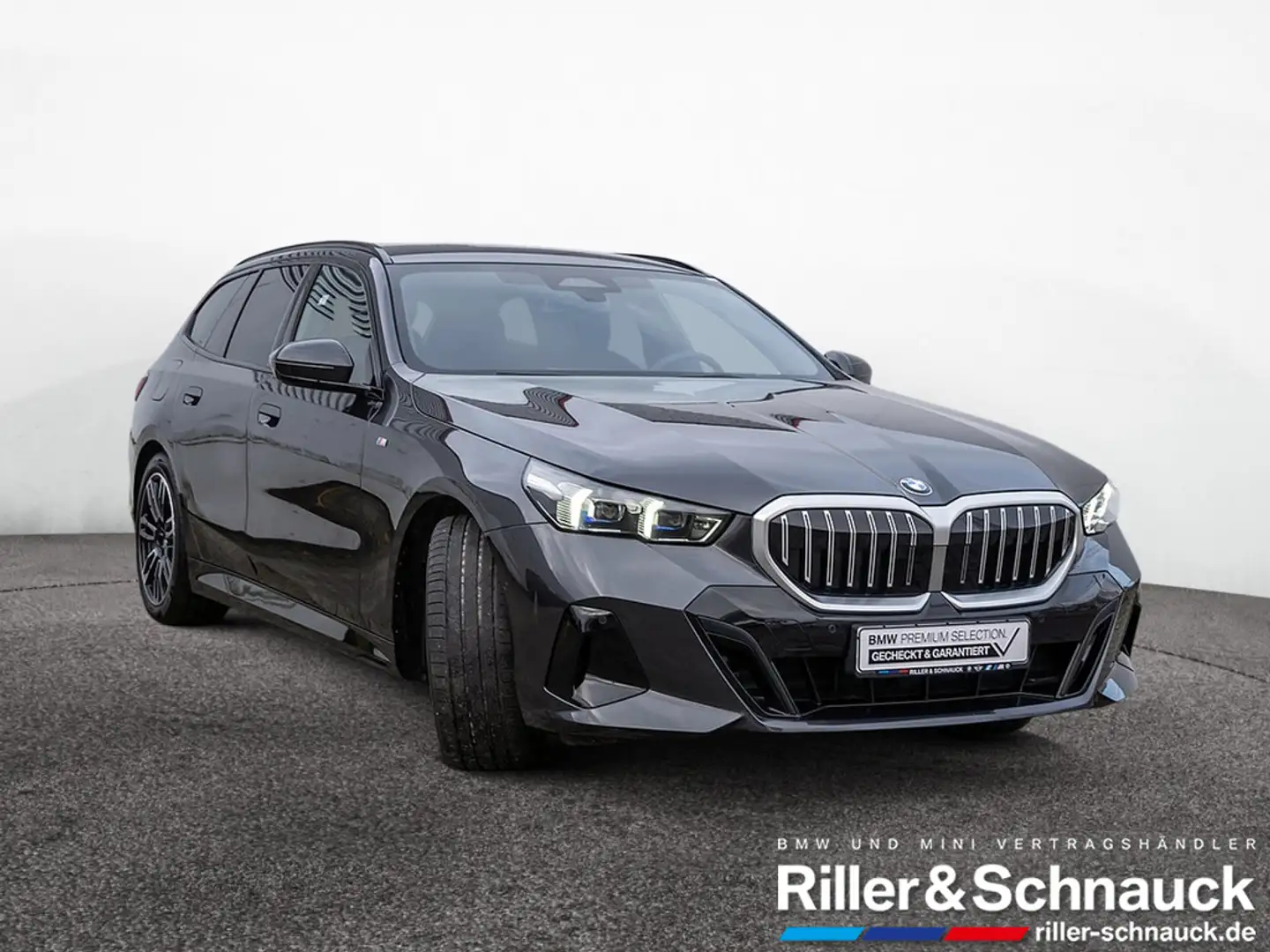 BMW 520 i Touring M-Sport ACC+HK+LED+KAM+SHZG Grau - 2