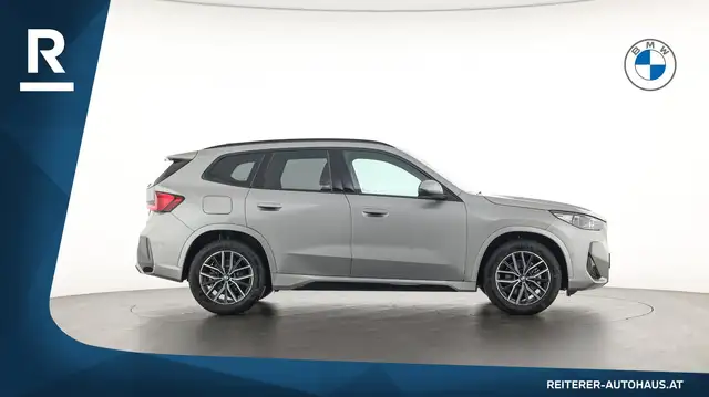BMW X1 view 7