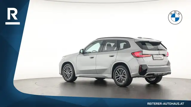 BMW X1 view 4