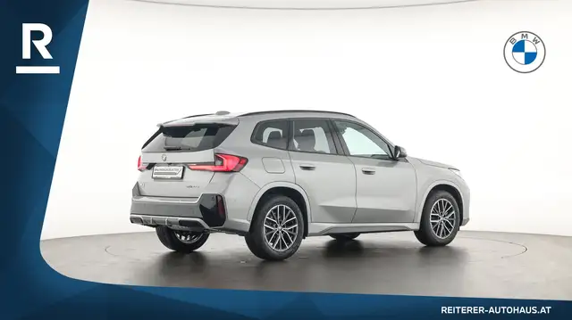 BMW X1 view 6