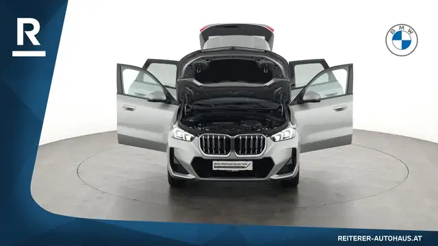 BMW X1 view 8