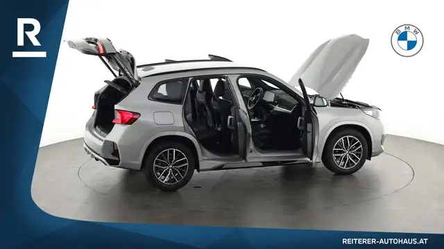 BMW X1 view 12