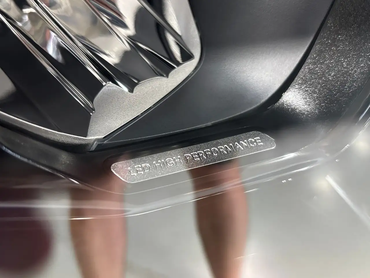 Mercedes-Benz EQB снимка Mercedes-Benz EQB
