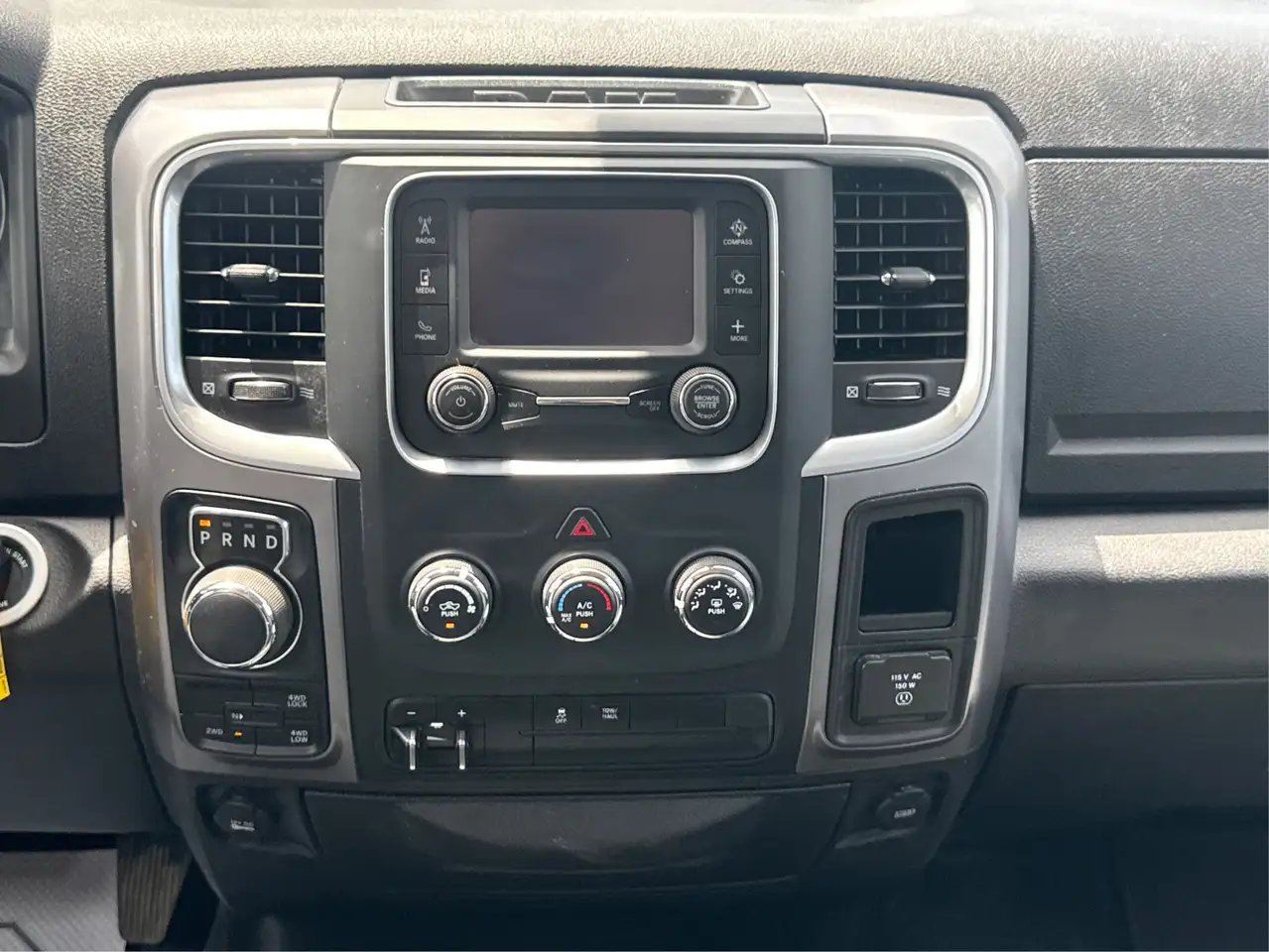 RAM 1500 photo RAM 1500