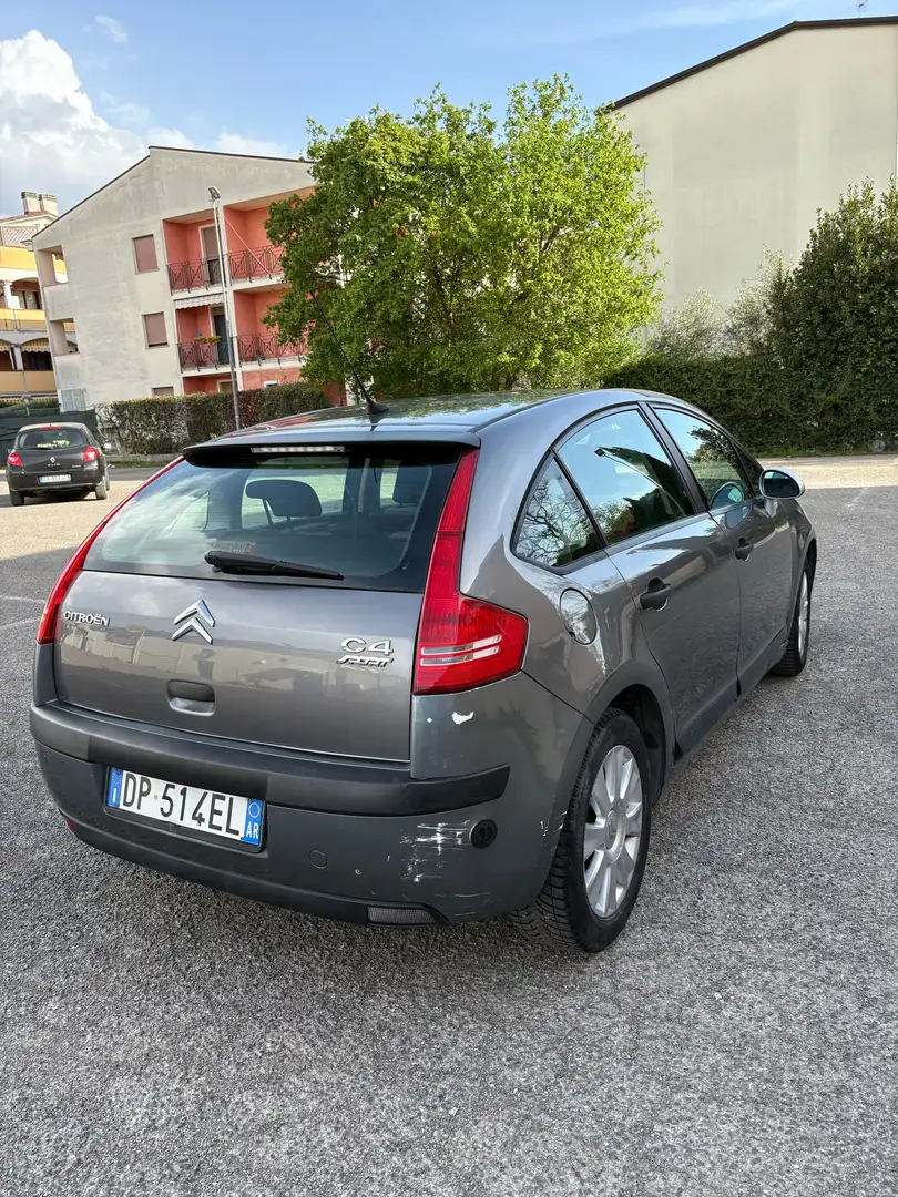 Citroen C4 1.4 16v Ideal - 2