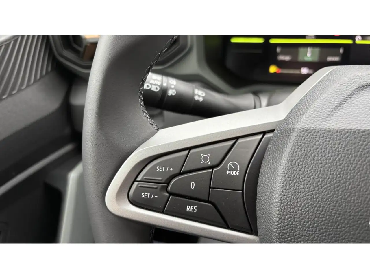 Dacia Duster — photo 13