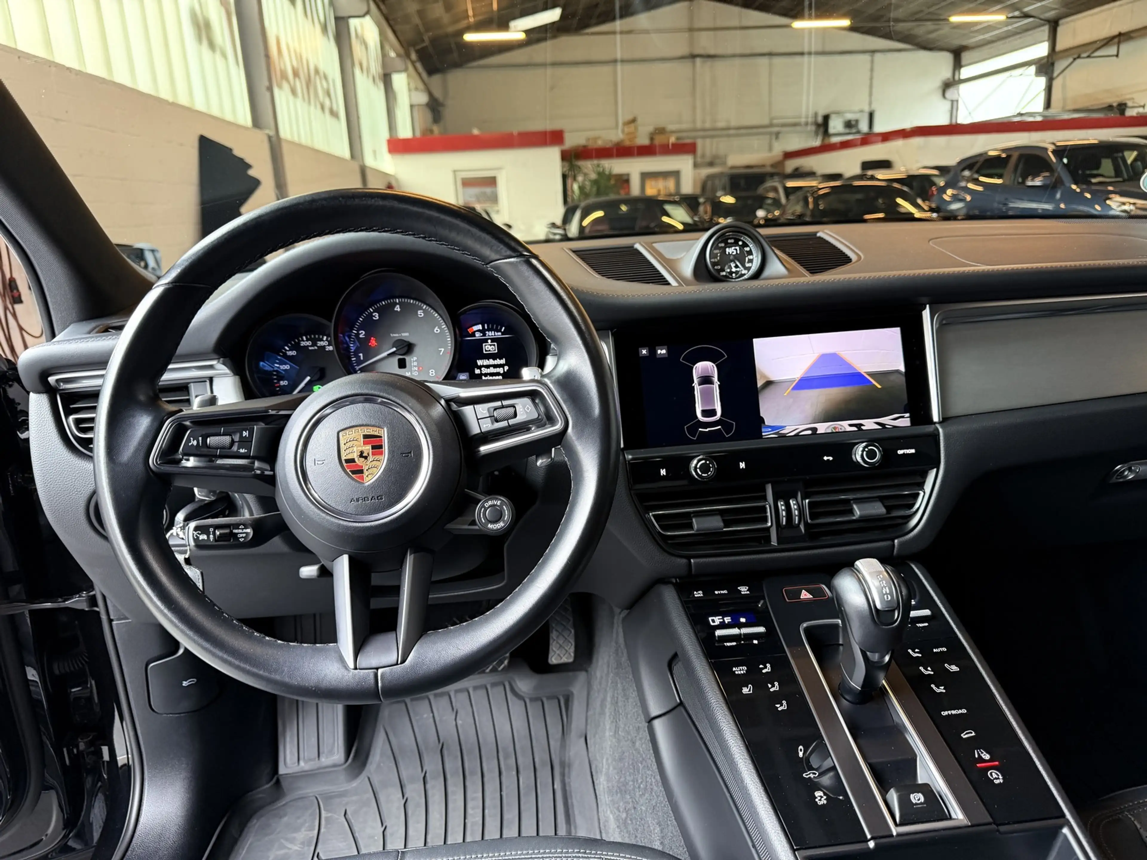 Porsche Macan S *Sport-Chrono*Pano*21-Zoll*black*black* — photo 18