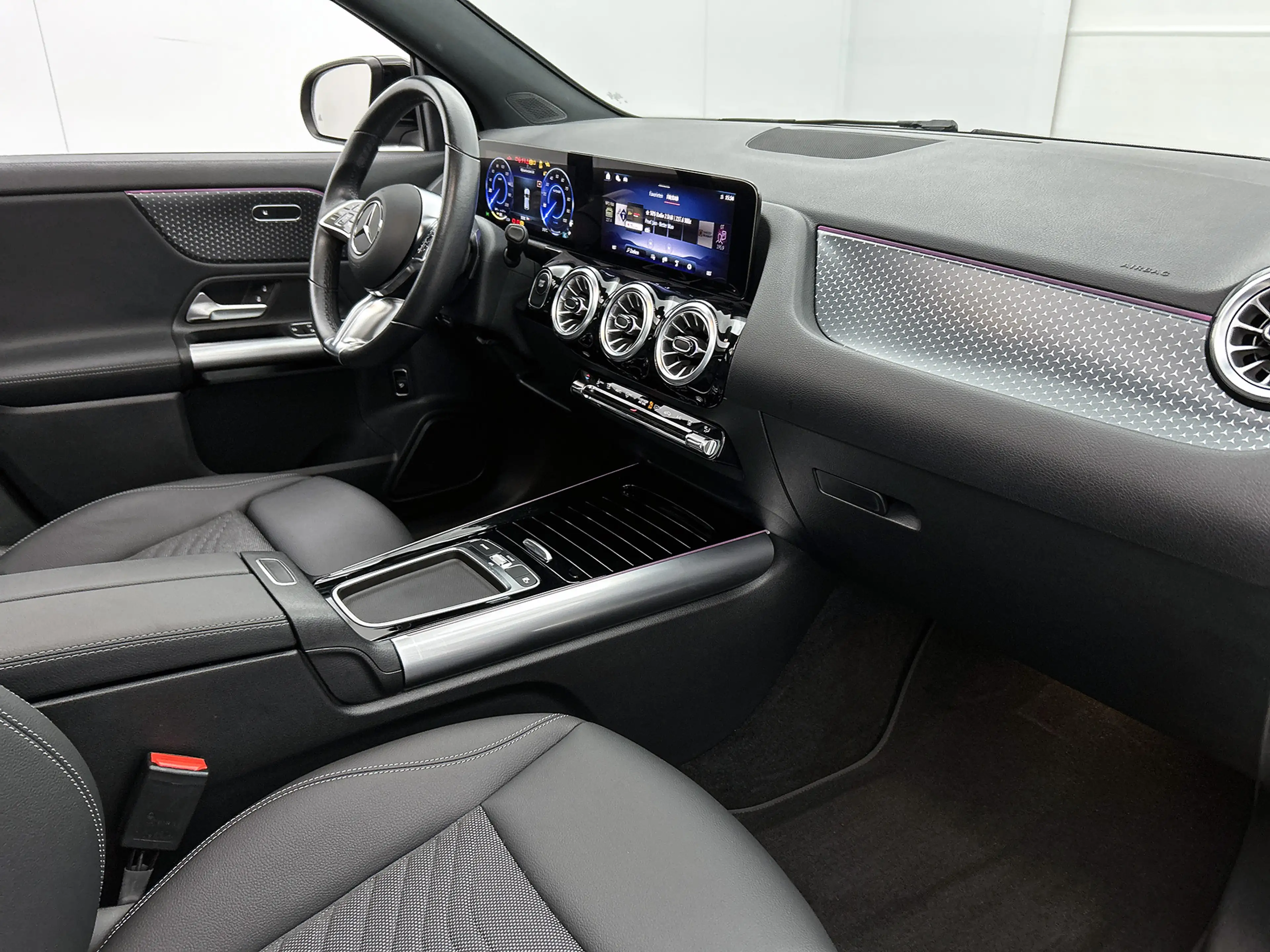 Mercedes-Benz EQA 250 250+ Business Line 71 kWh Panorama Schuif-Kantelda — photo 7