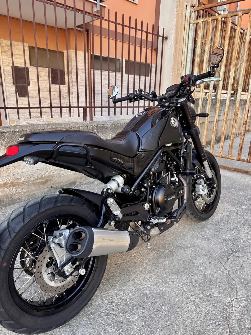 Benelli Leoncino Trail - 2