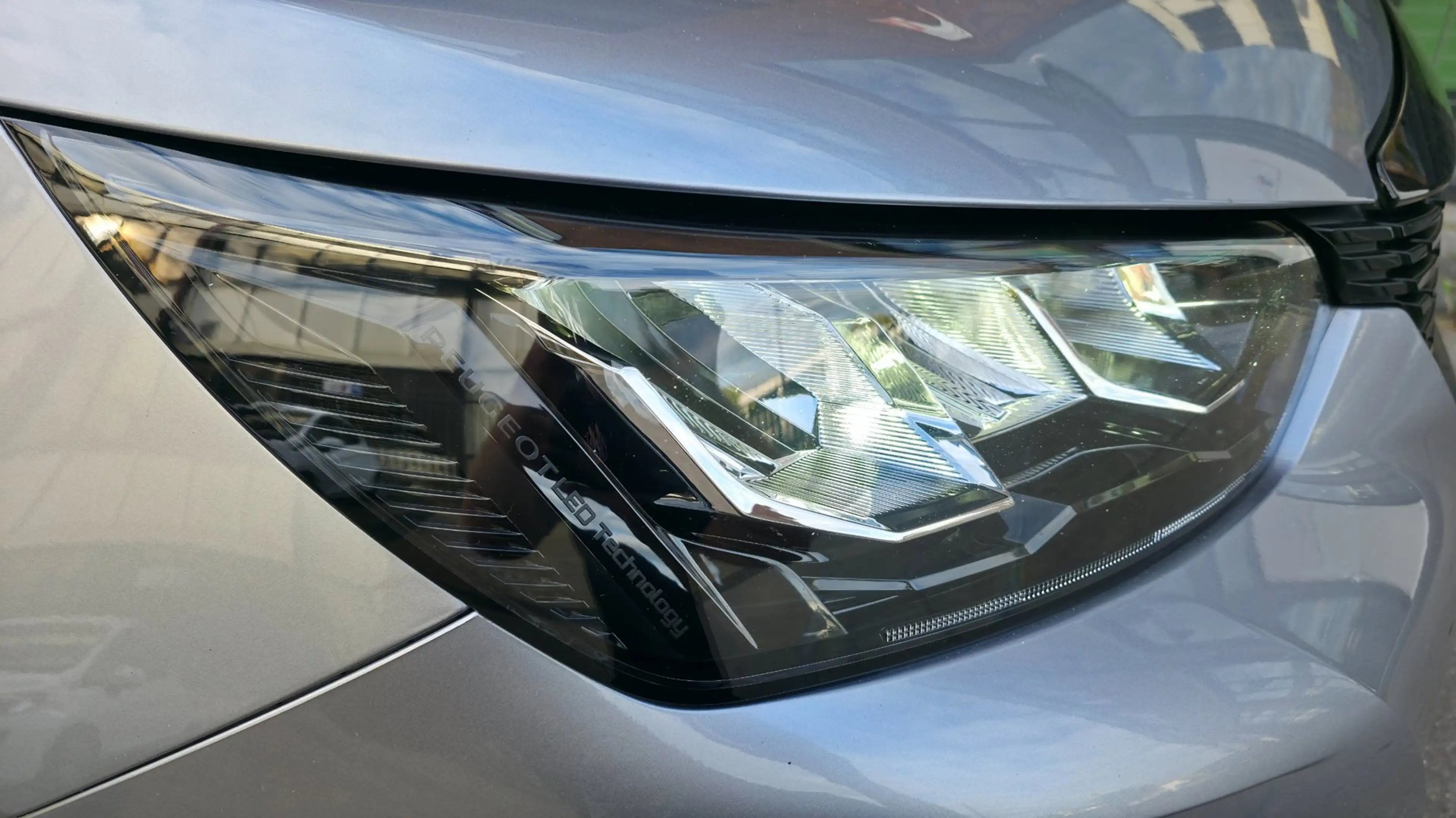 Peugeot 2008 1.2 PureTech Blue Lease Active l groot scherm l — photo 11
