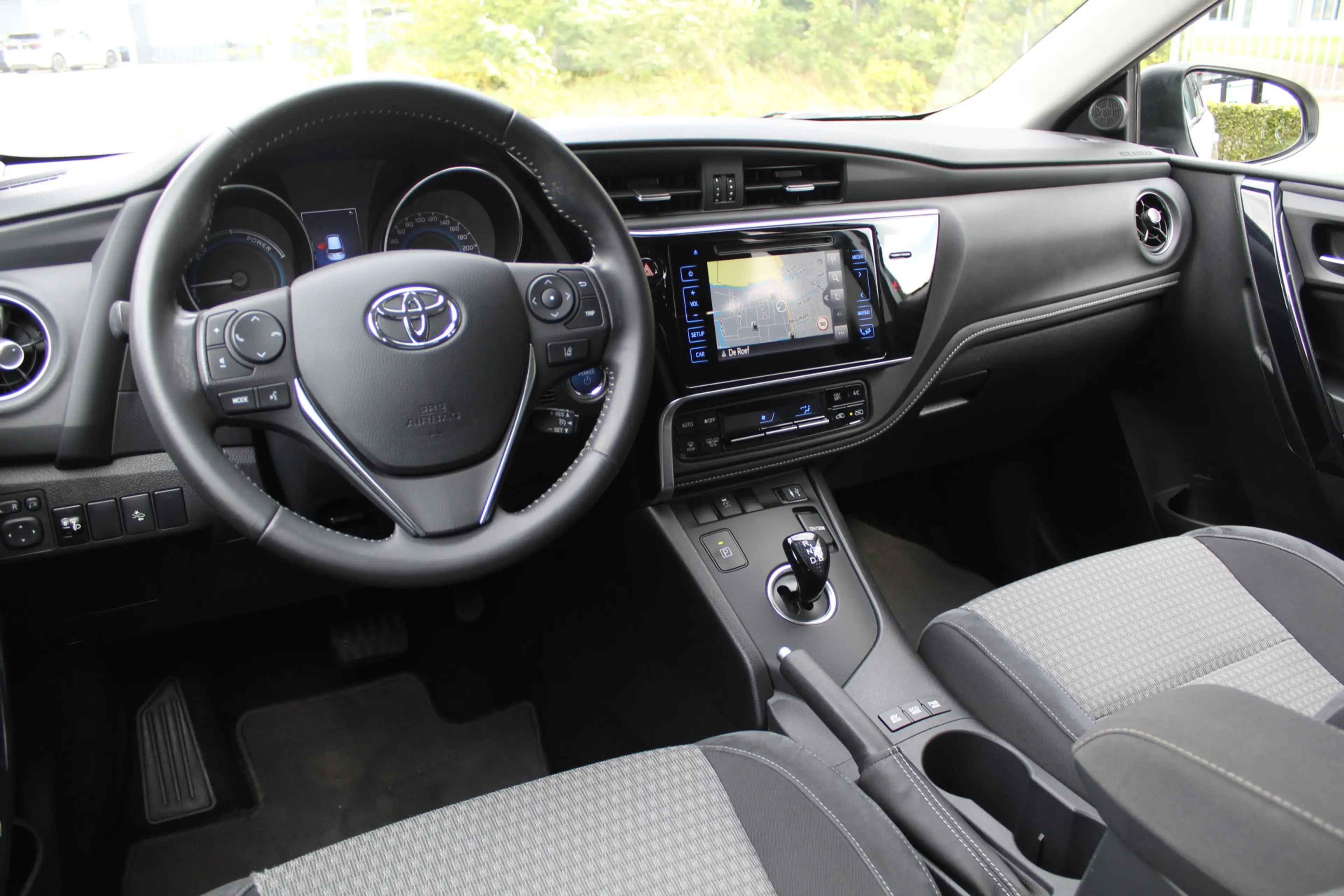 Toyota Auris 1.8 Hybrid Energy Plus Rijklaar | Keyless | Sensor — photo 2