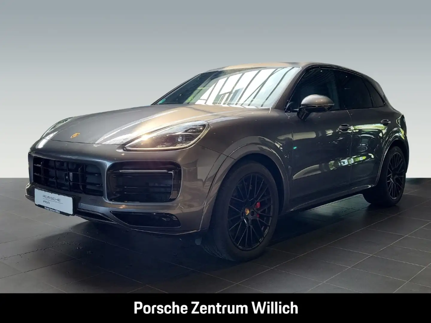 Porsche Cayenne GTS BOSE Luftfederung LED-Matrix Grau - 1