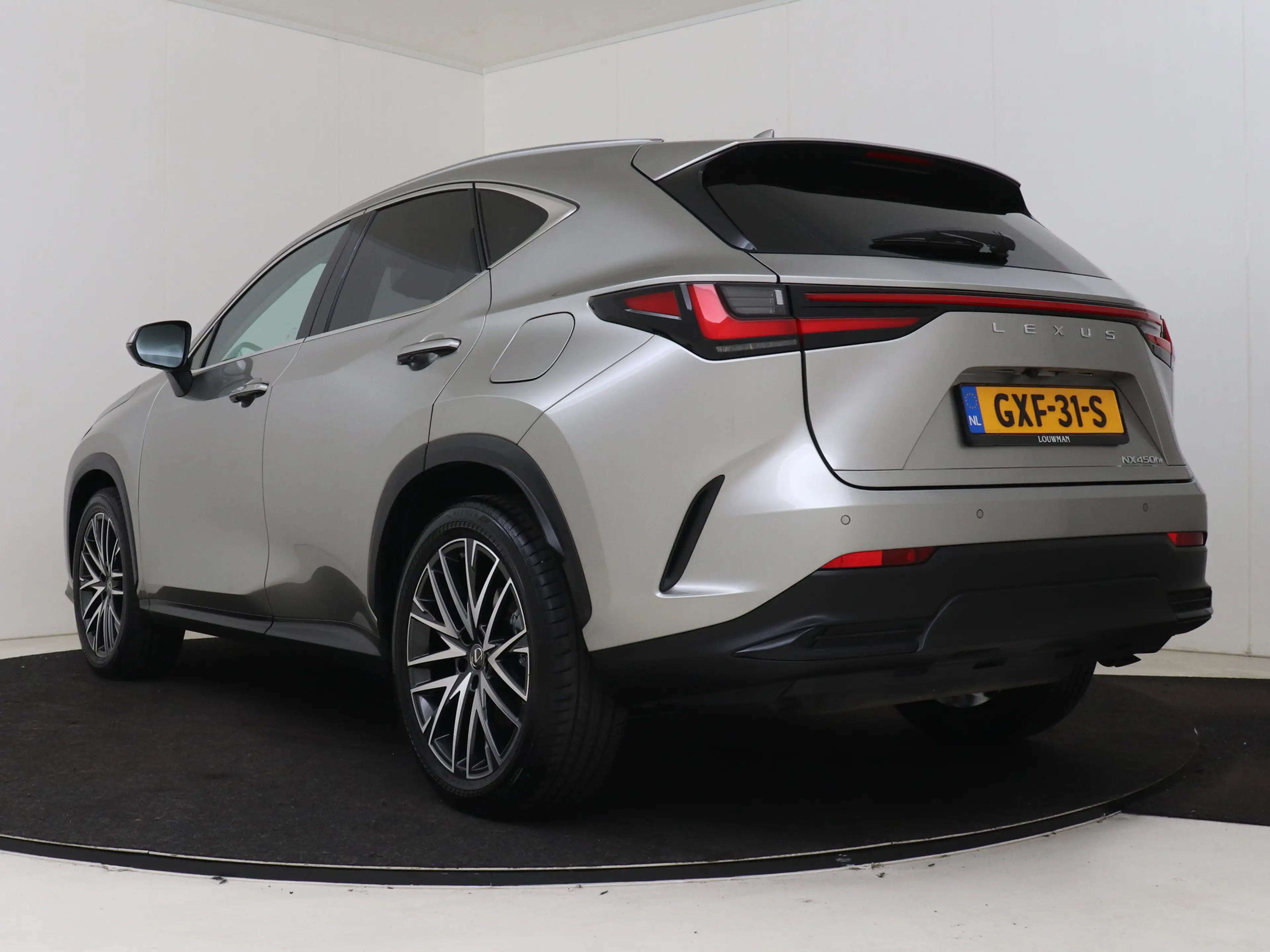 Lexus NX 450h+ AWD Luxury Line | Dealer Onderhouden | Memory Seat — photo 12