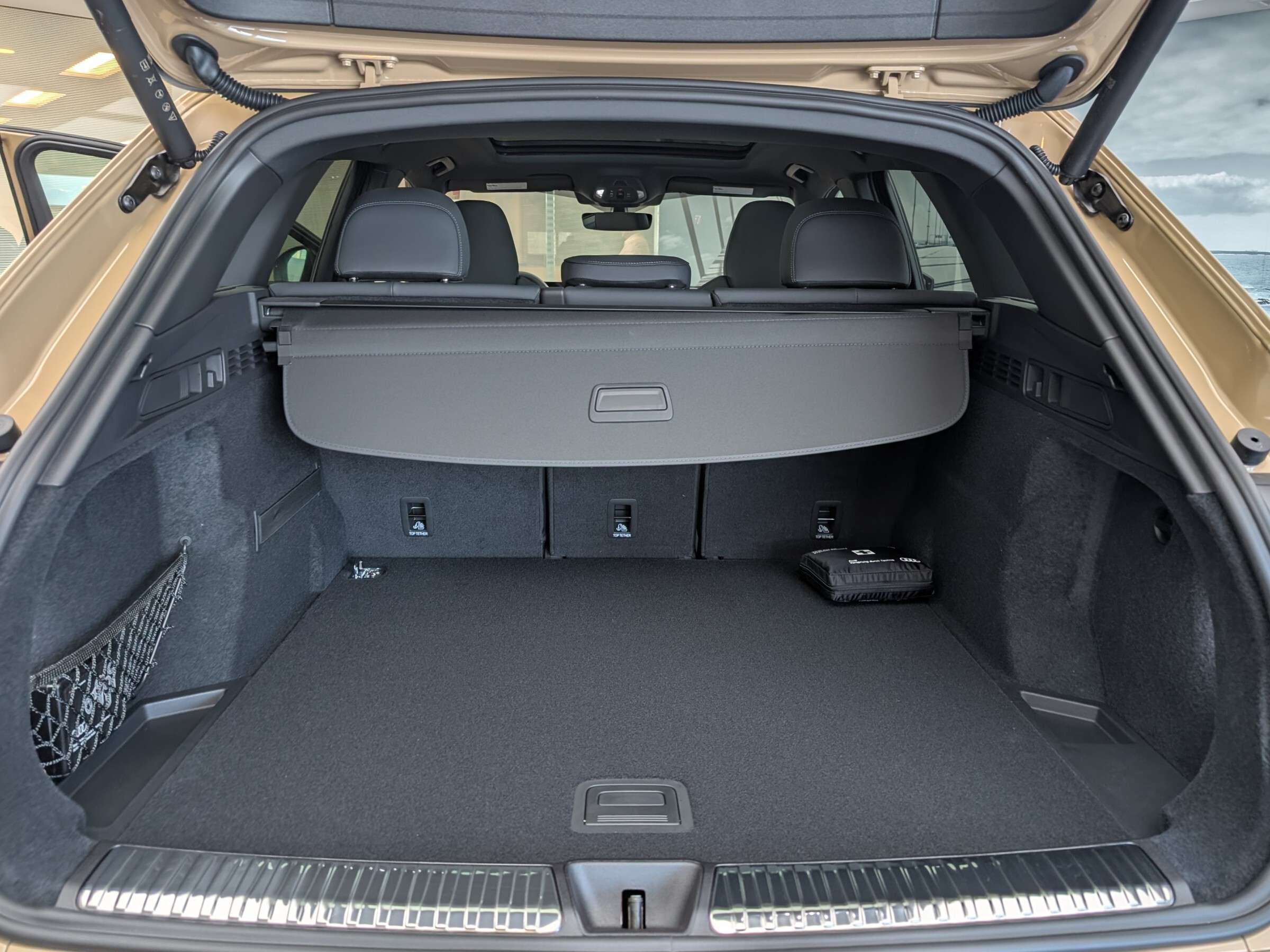 2026 Audi Q5 2.0T thumb 7