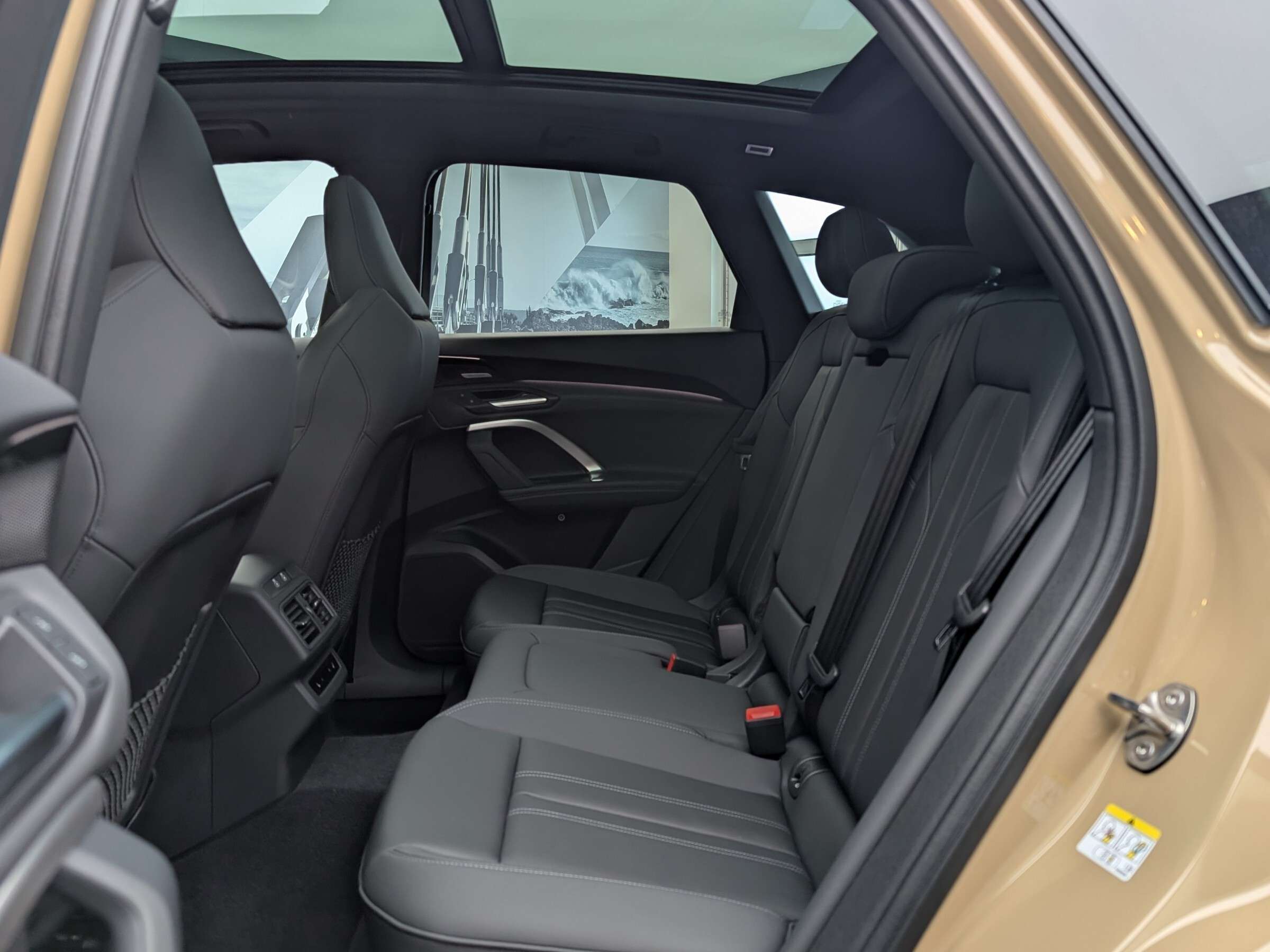 2026 Audi Q5 2.0T thumb 6
