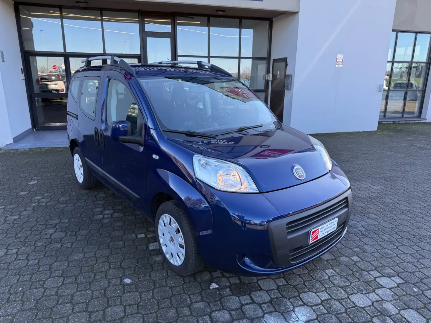 Fiat Qubo QUBO 1.4 8V 73 CV Dynamic Blau - 2