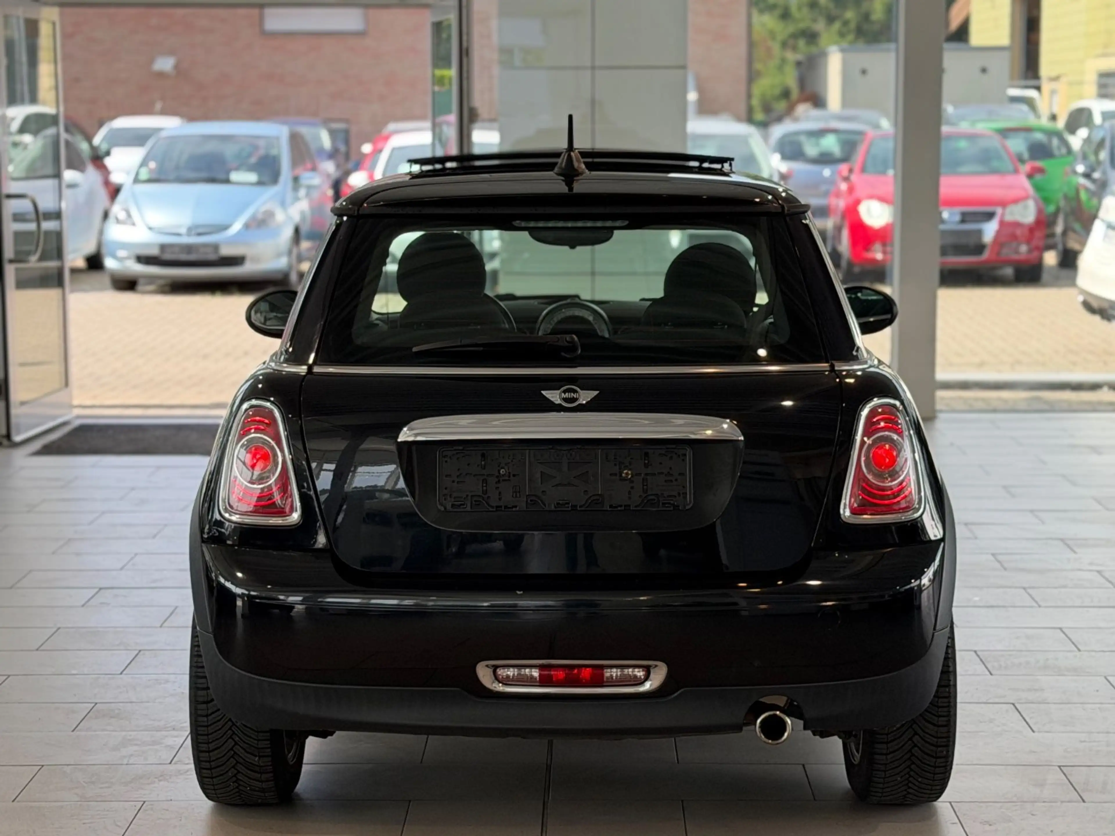 MINI One Mini One*KLIMAAUT.*NAVI*SHZ*BLUET.*S-DACH* — photo 10