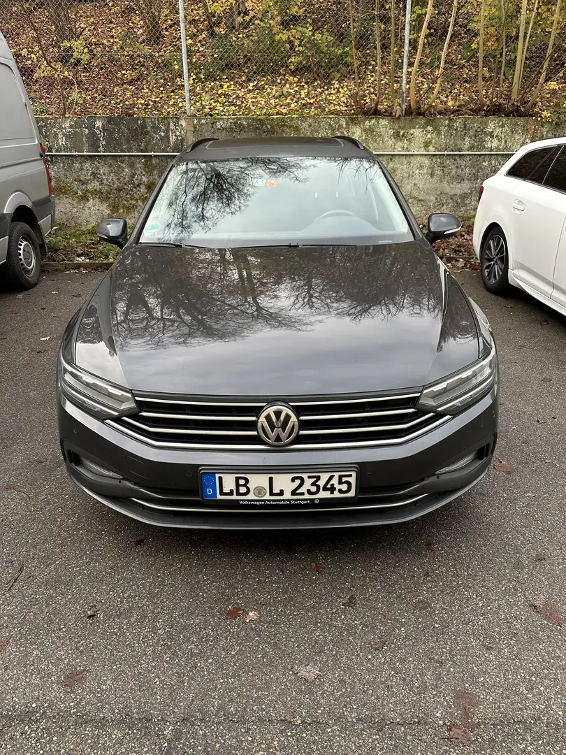 Volkswagen Passat Variant - 2