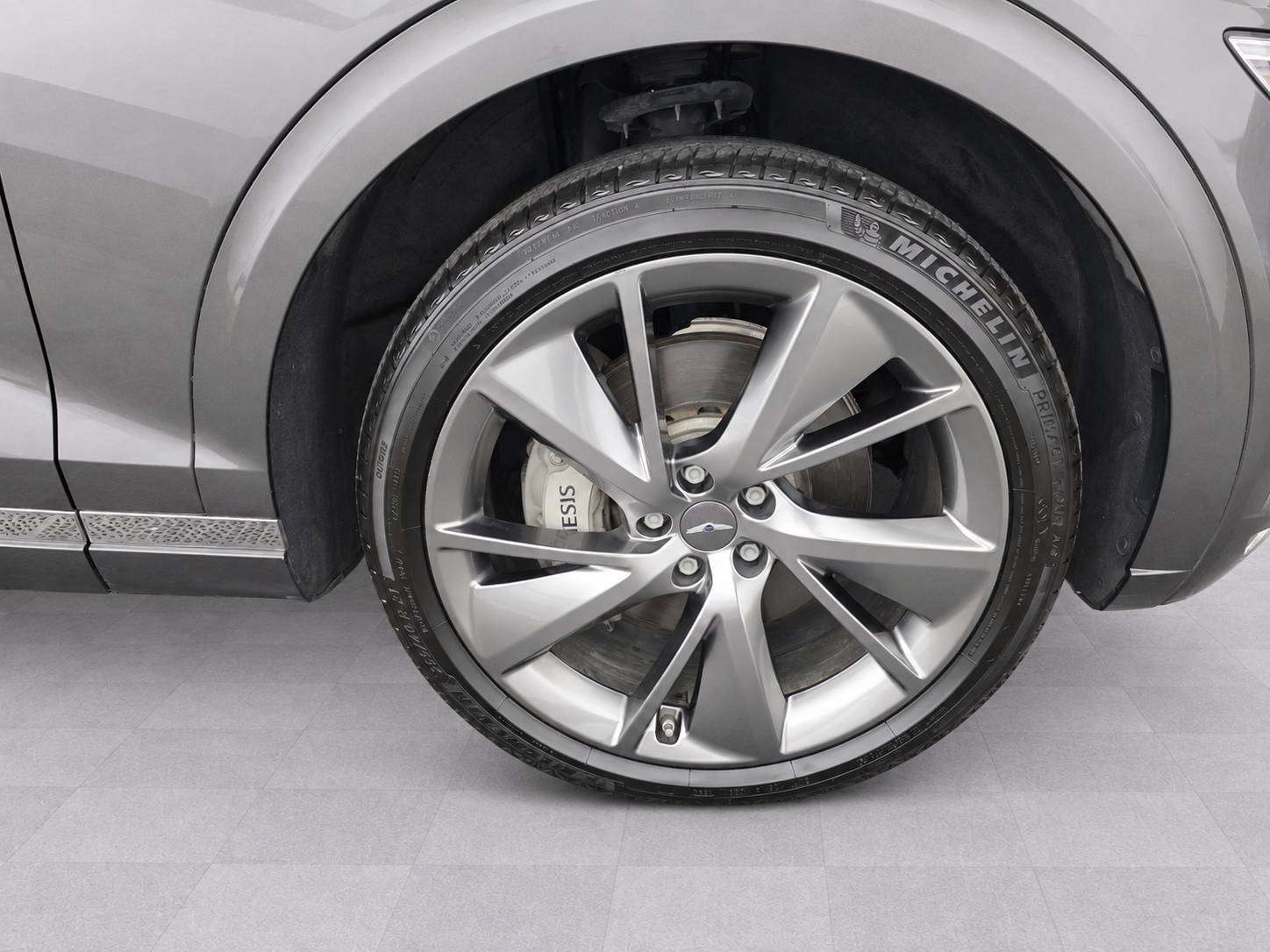 2025 Genesis GV70