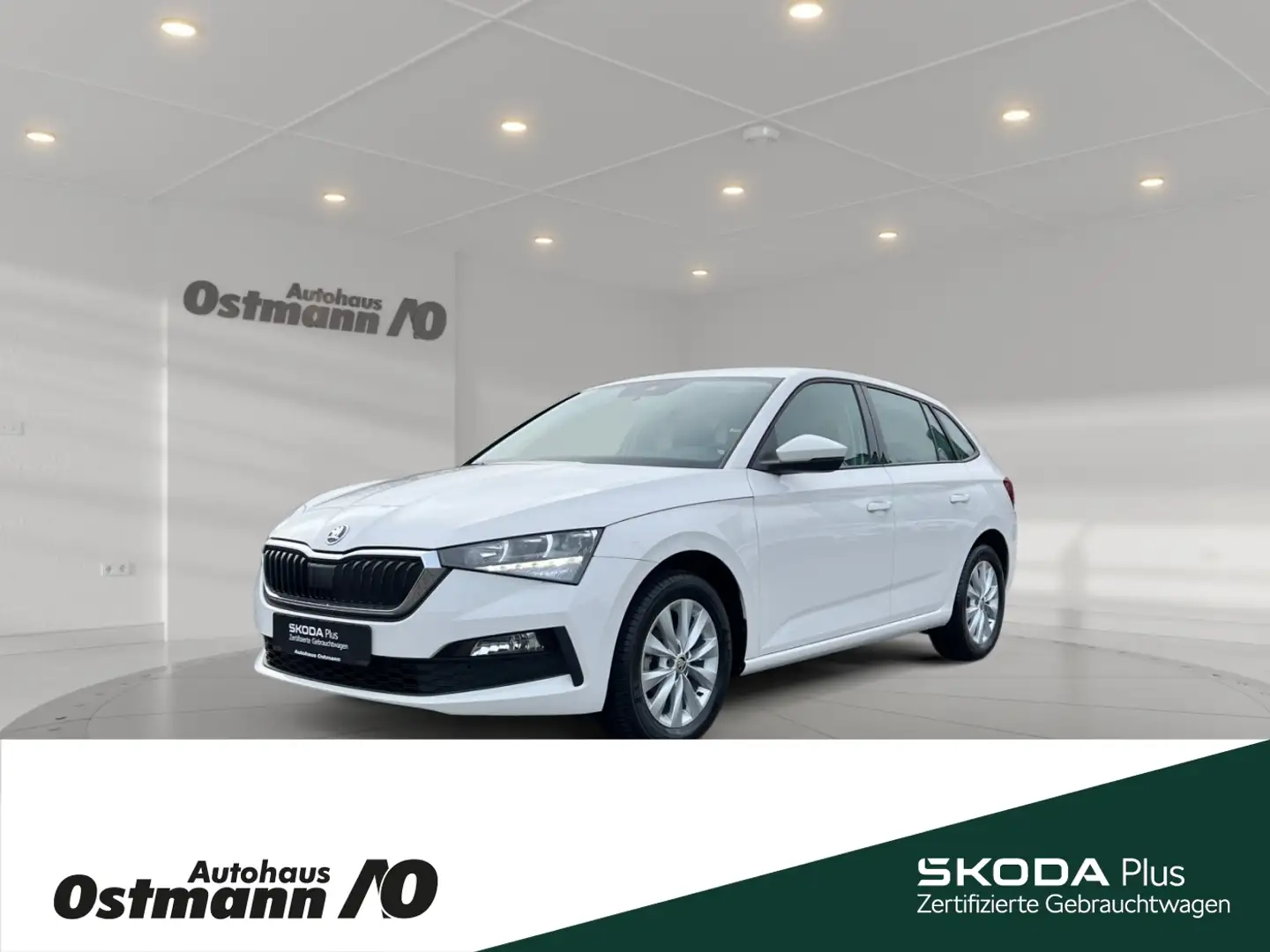 Skoda Scala Cool Plus 70kw TSI *LED*PDC*SHZ*SmartLink* Wit - 1