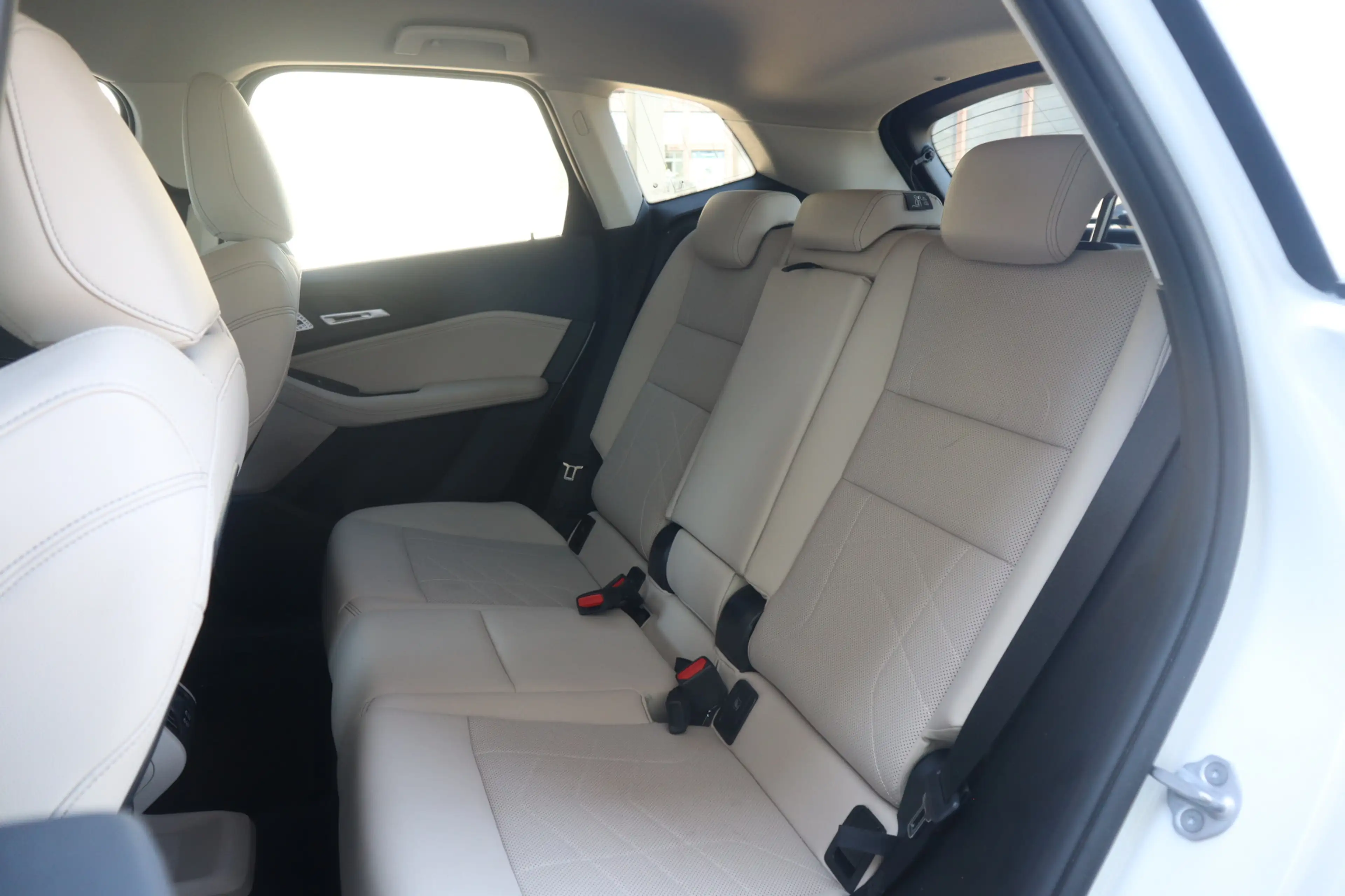BMW 225 2-serie Active Tourer 225e xDrive | Memory | H&K | — photo 29