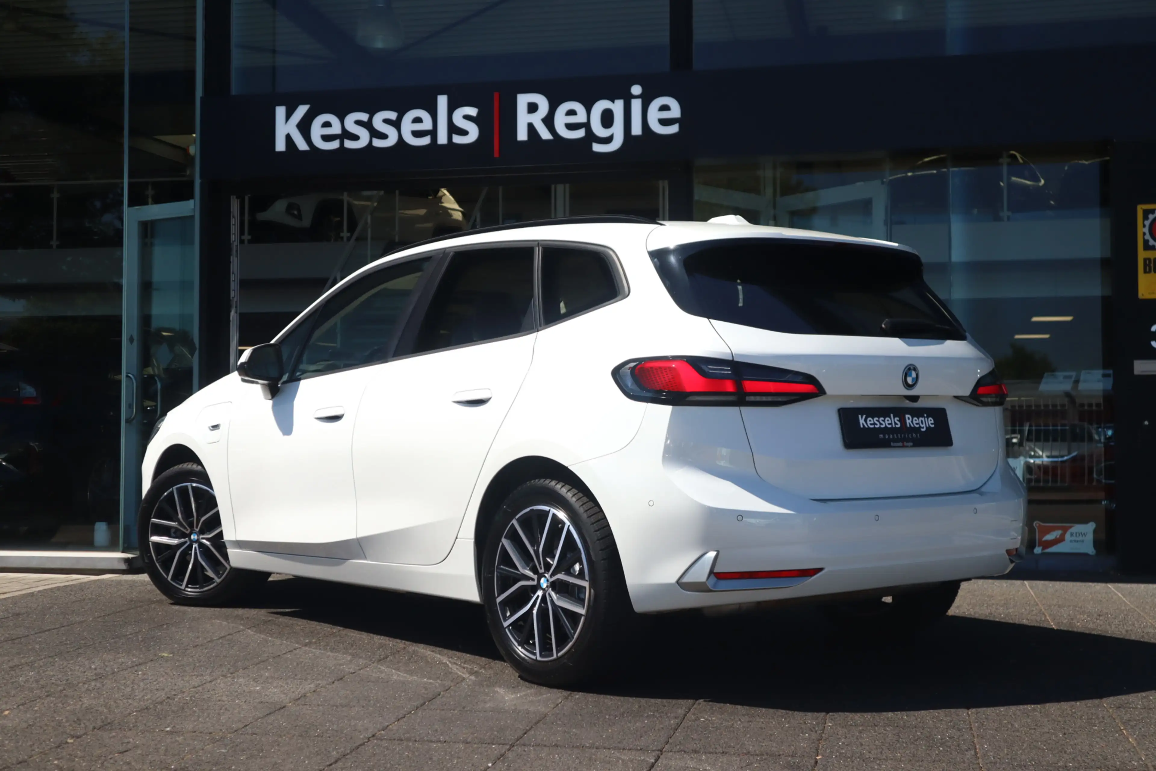BMW 225 2-serie Active Tourer 225e xDrive | Memory | H&K | — photo 8