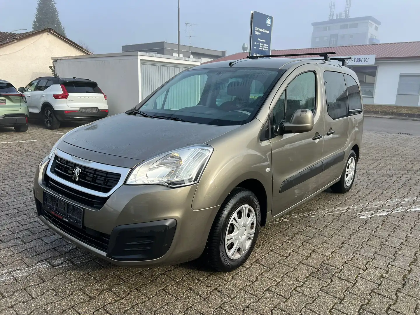 Peugeot Partner Partner Tepee Diesel Tepee BlueHDi 120 Stop Beige - 1