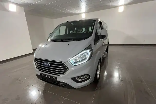 Ford Tourneo Custom Tourneo Custom 9P 320 2.0 tdci 105cv Tre