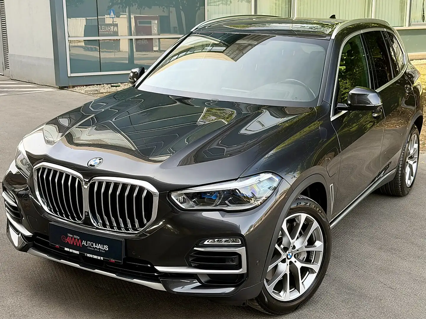 BMW X5 xDrive45e xLine | Laser | Pano | HUD | AHK Grau - 1