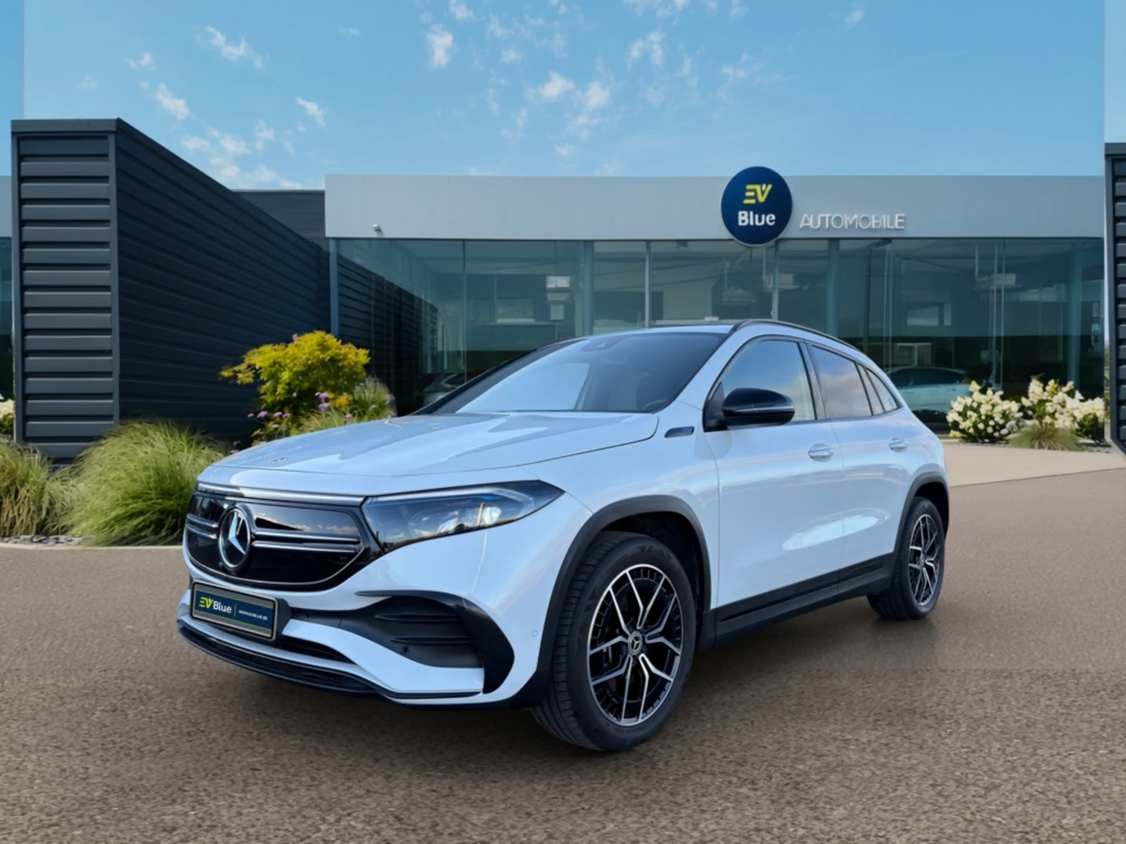 Mercedes-Benz EQA 250 EQA 250+ AMG LINE 70.5 kWh