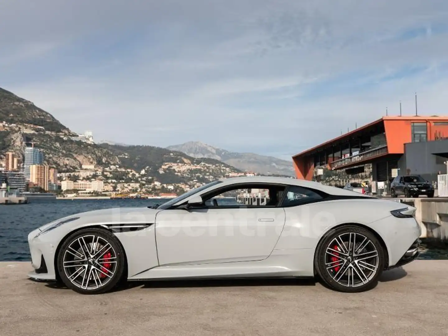 Aston Martin DB12 V8 4.0 680ch BVA8 - 2