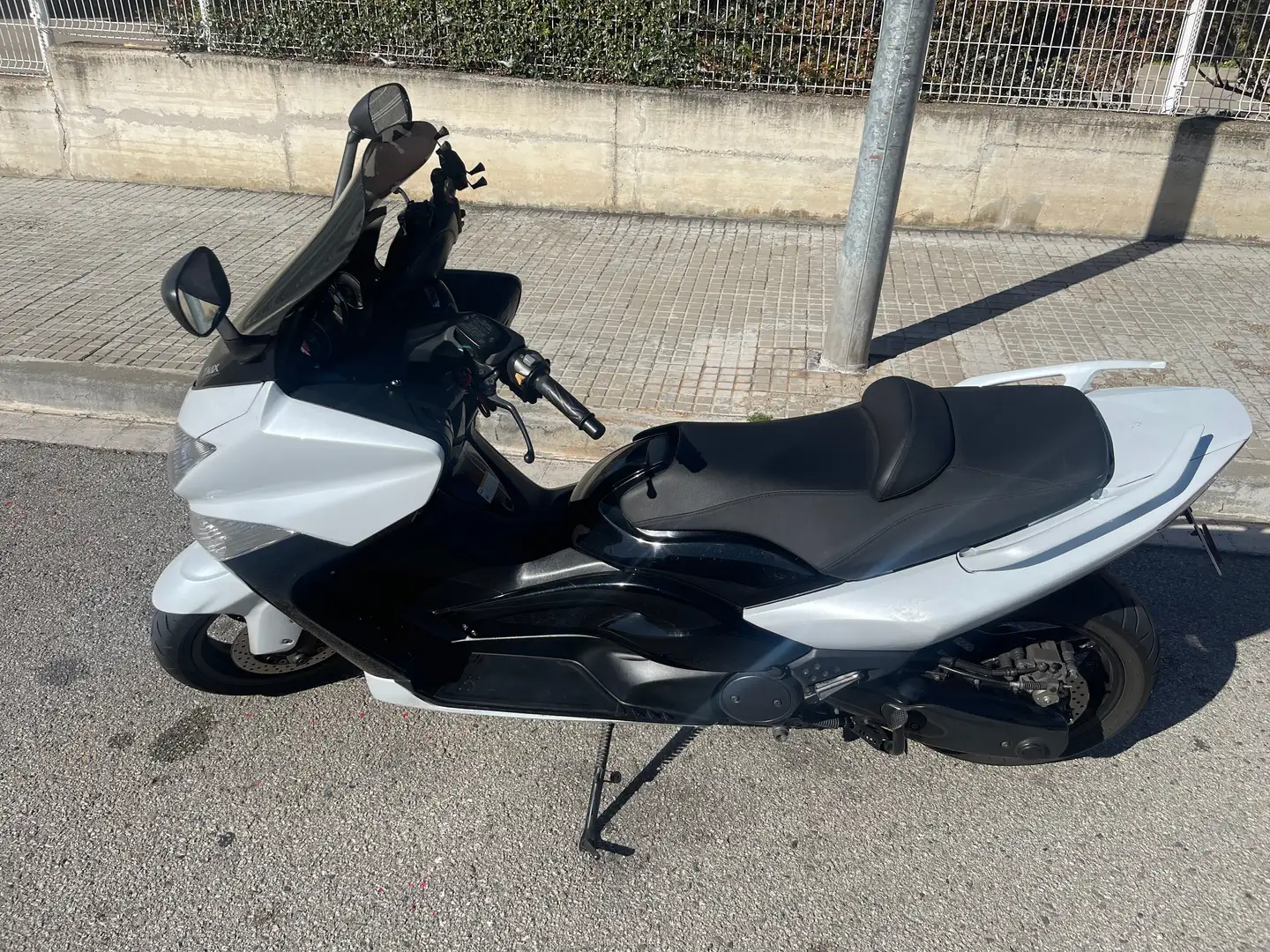 Yamaha TMAX 500 xp500 abs Blanco - 1