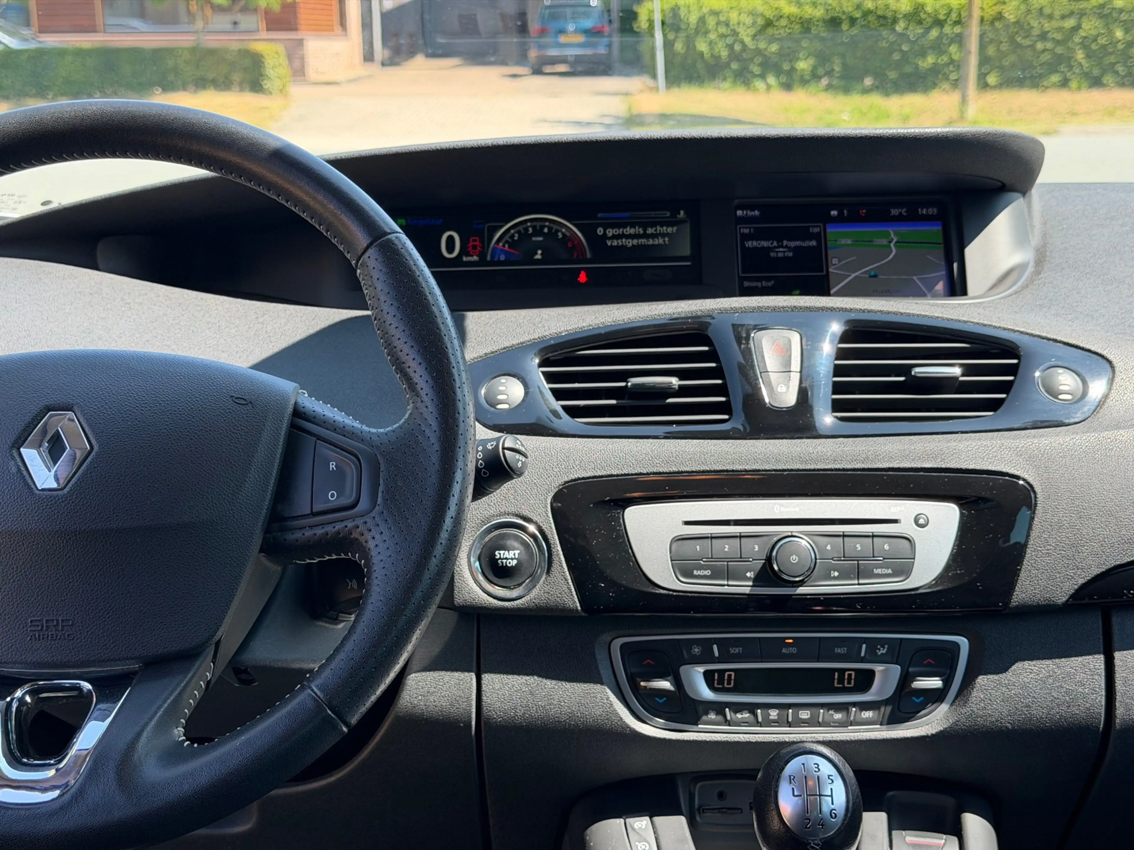 Renault Scenic 1.2 TCe Bose — photo 6