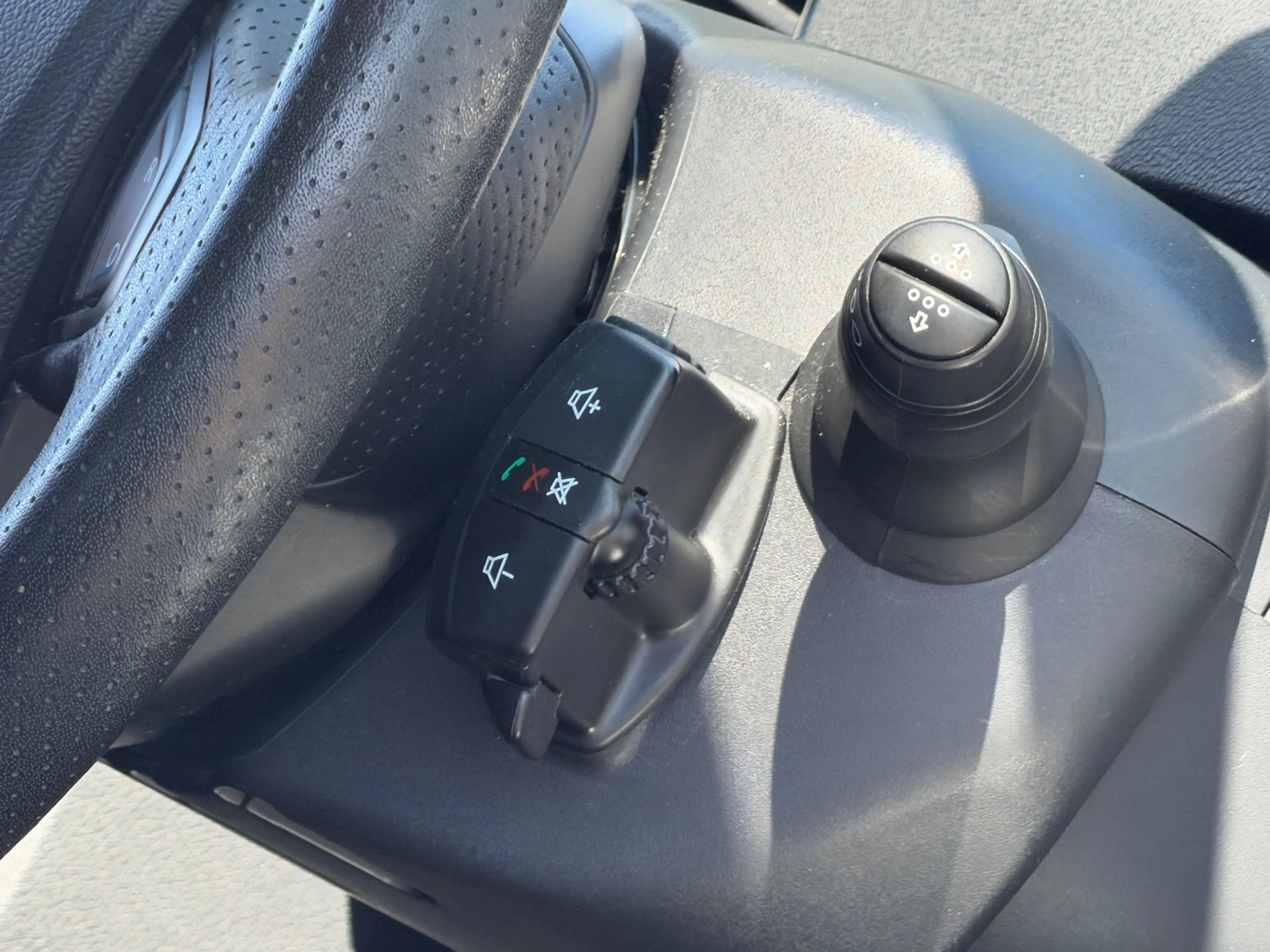 Renault Scenic 1.2 TCe Bose — photo 13