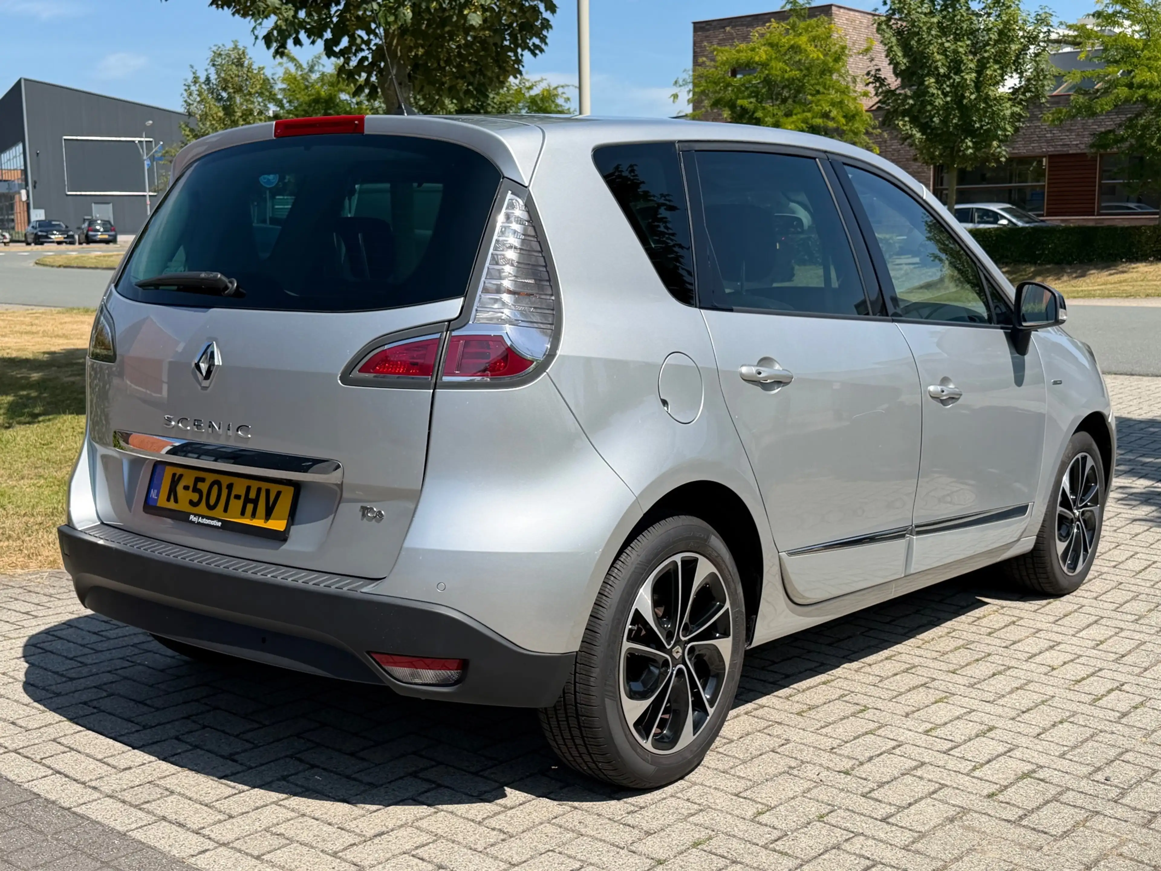 Renault Scenic 1.2 TCe Bose — photo 8