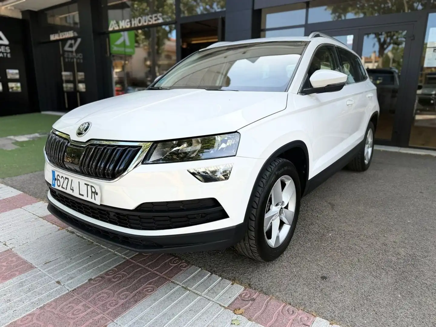 Skoda Karoq 2.0TDI AdBlue Ambition 4x4 DSG 110kW Blanco - 2