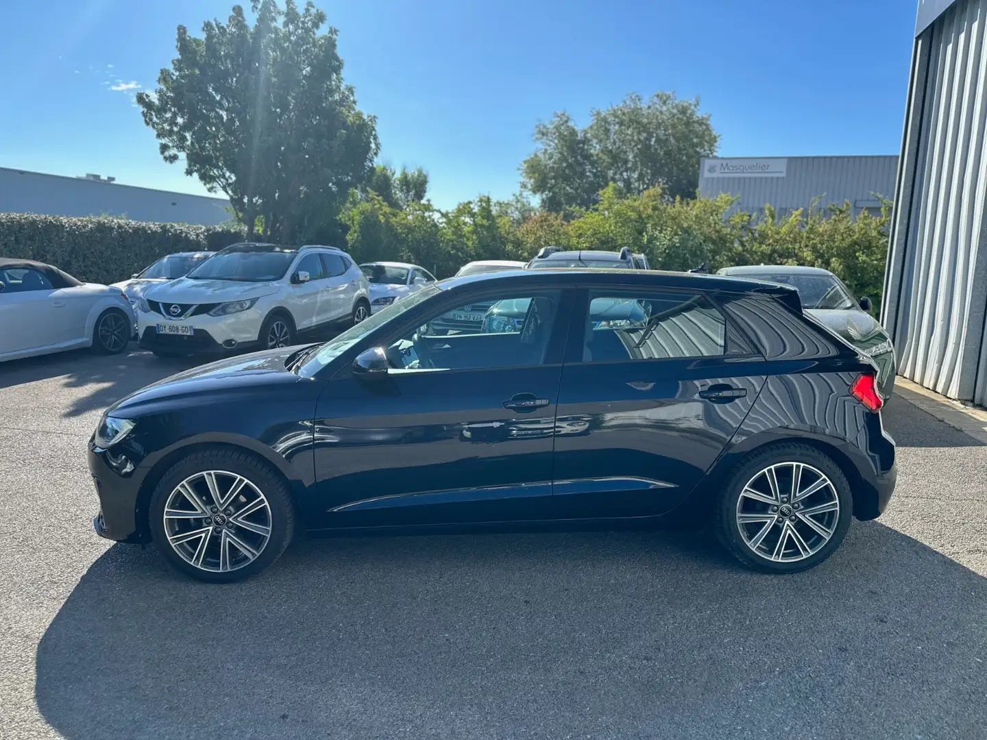 Audi A1 Advanced 2 Bleu - 2