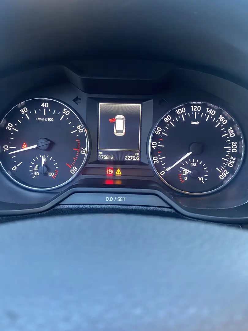 Skoda Octavia SW 1.4 TSI Ambition - 1