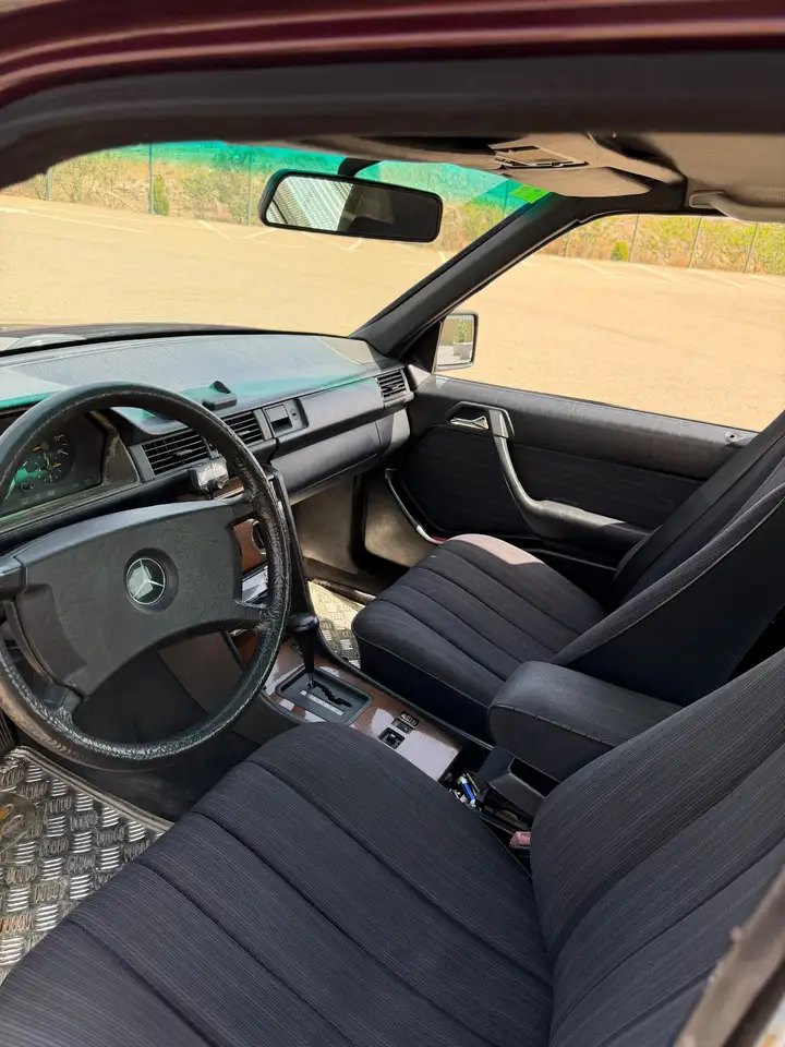 Mercedes-Benz 300D 4Matic, foto 5