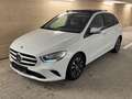 Mercedes-Benz B 180 d 7G PANO WIDE MBUX LED R.KAM SPUR Weiß - thumbnail 1