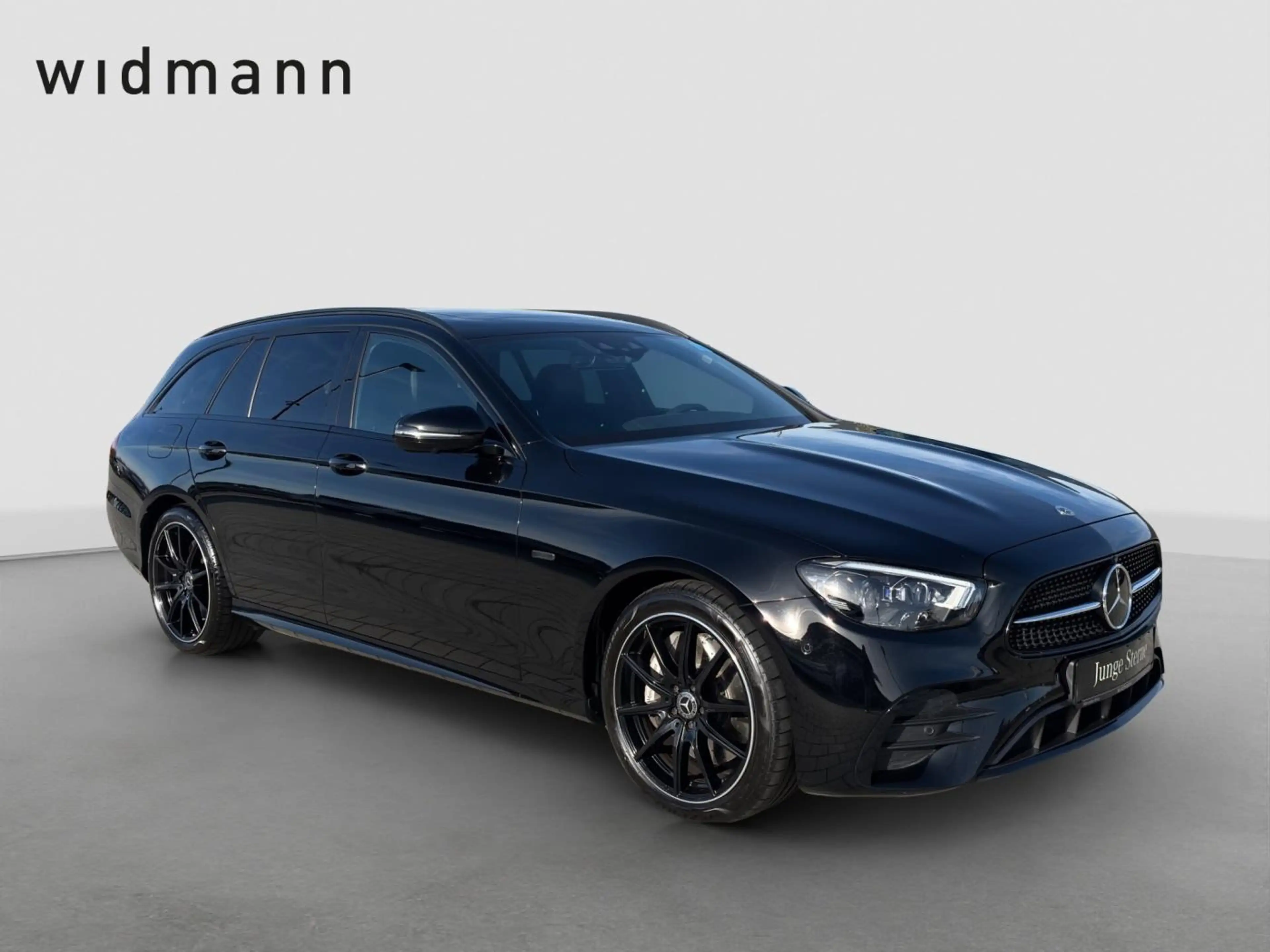 Mercedes-Benz E 450 4M T AMG*Night*Multibeam*AHK*Airmatic*360° — photo 7