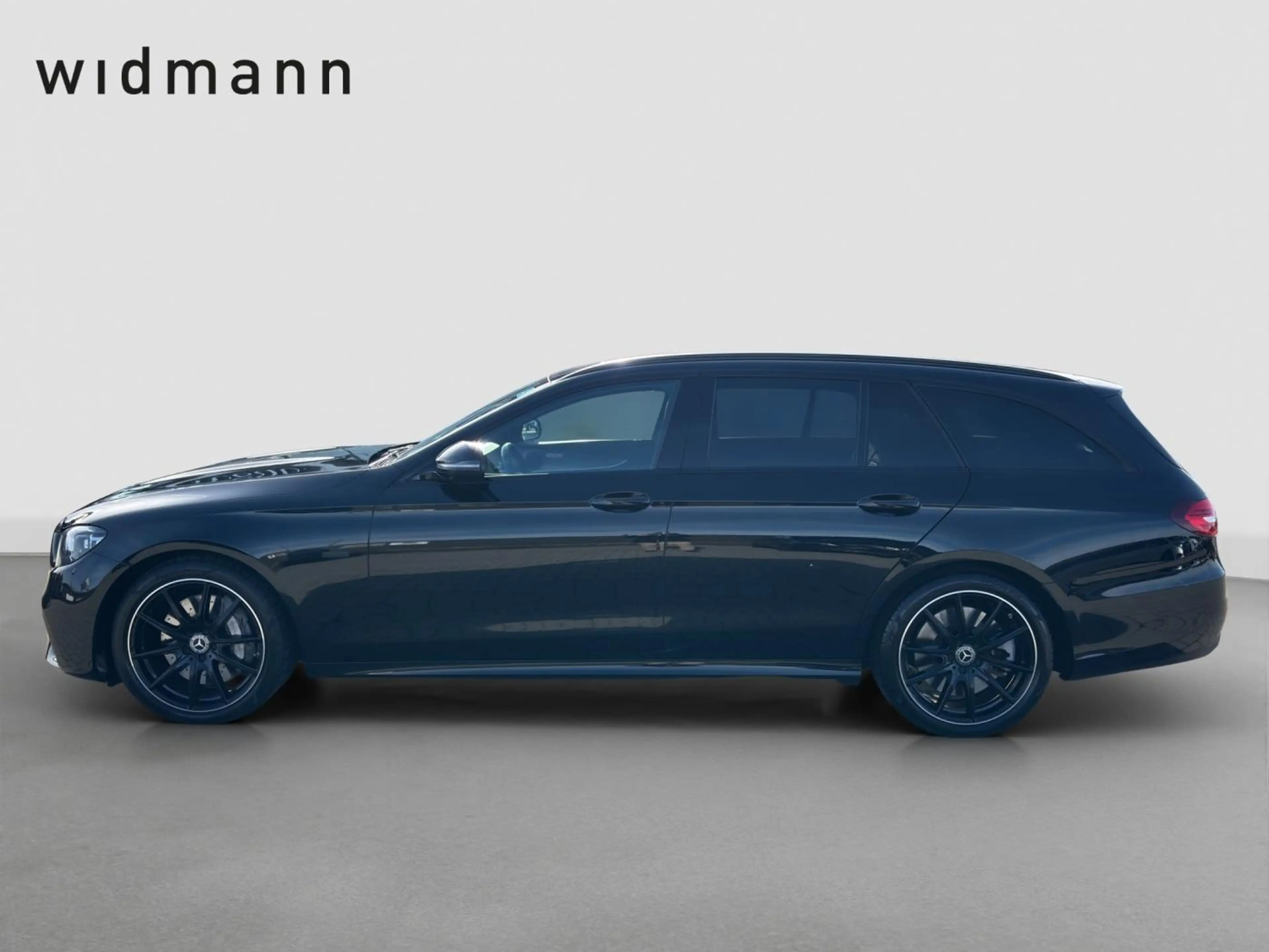 Mercedes-Benz E 450 4M T AMG*Night*Multibeam*AHK*Airmatic*360° — photo 5
