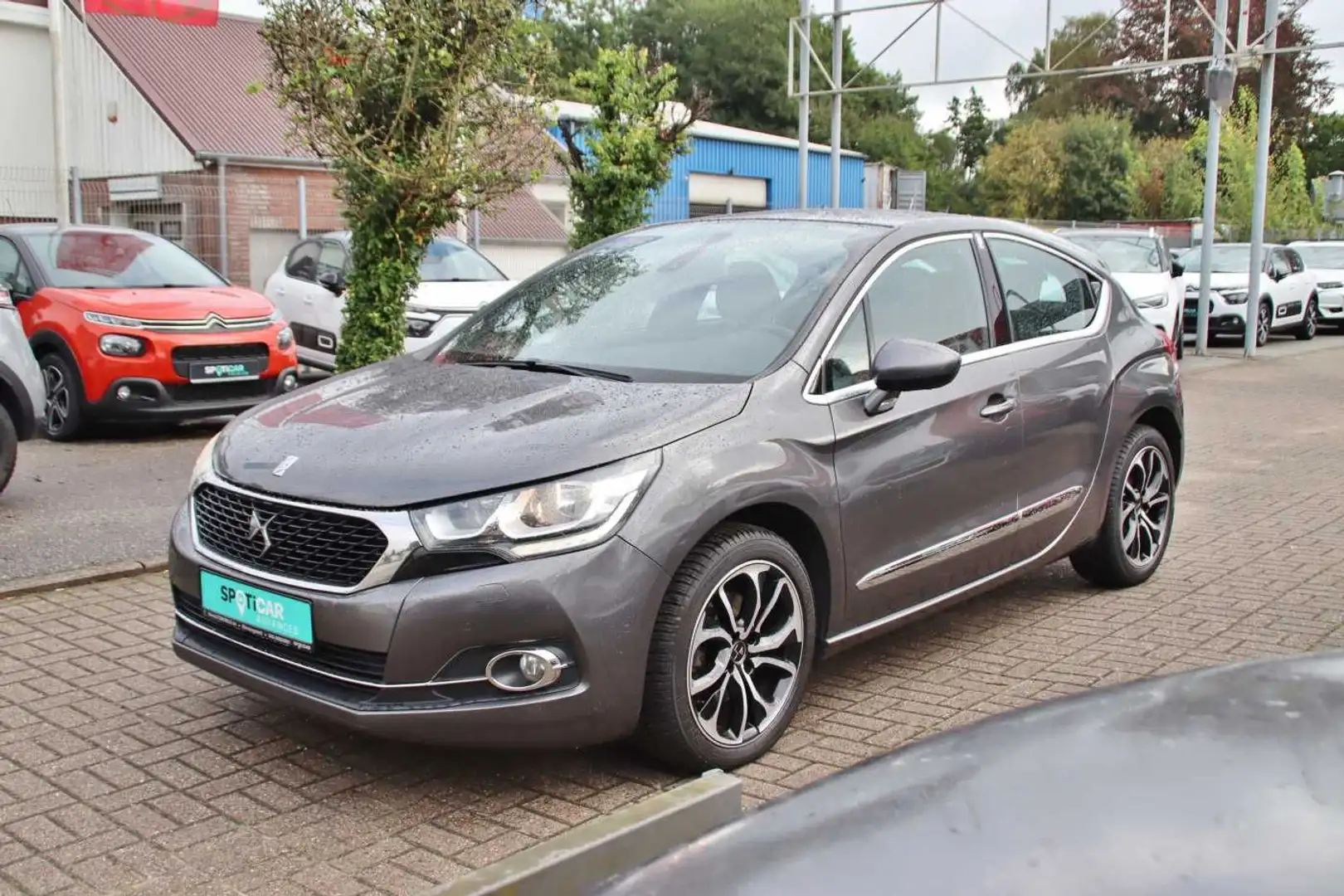 Citroen DS4 THP 165 S&S EAT6 mit Leder Gris - 1