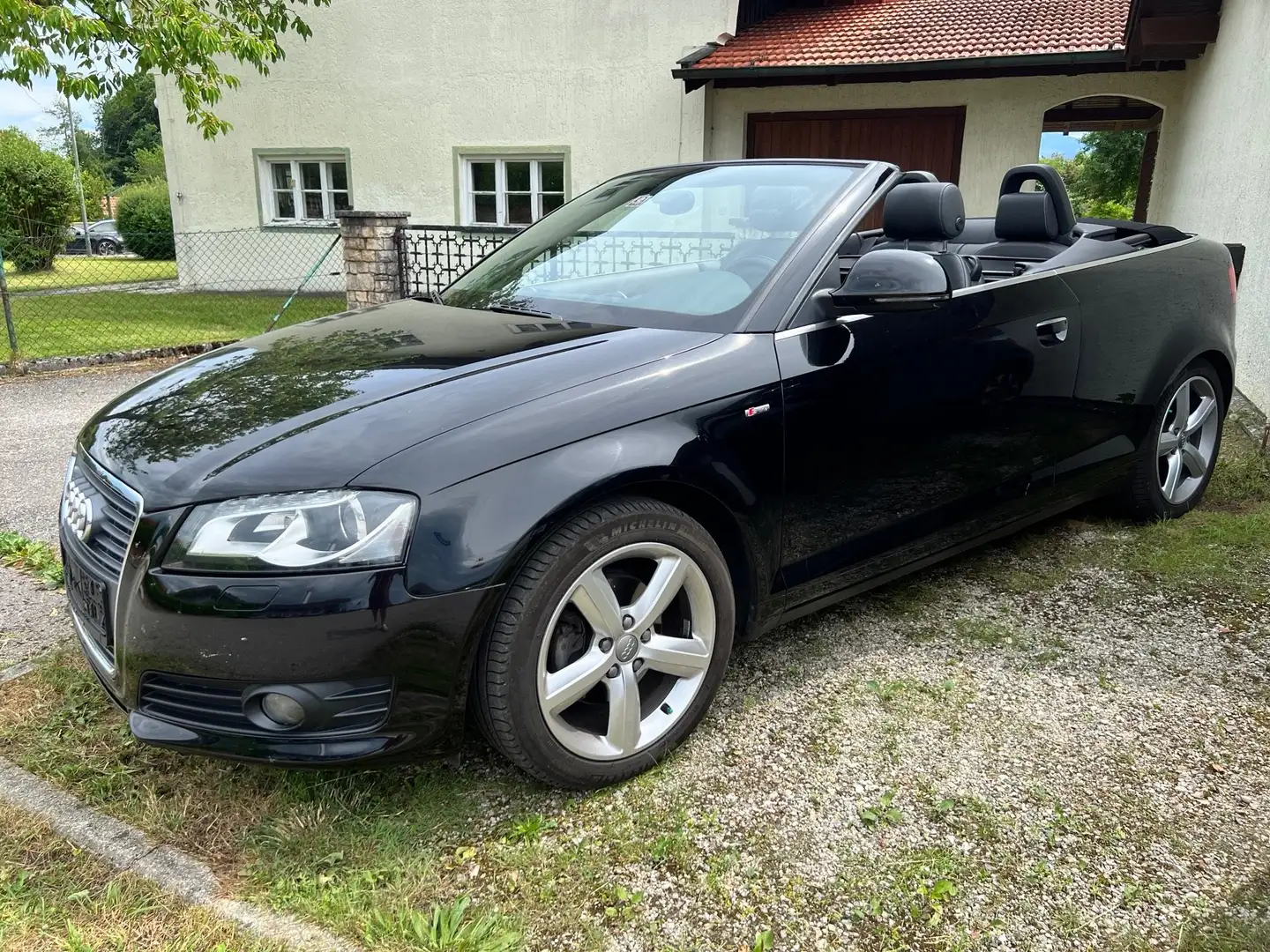 Audi A3 S line Sportpaket / plus | Motor neu ,TÜV neu Schwarz - 2