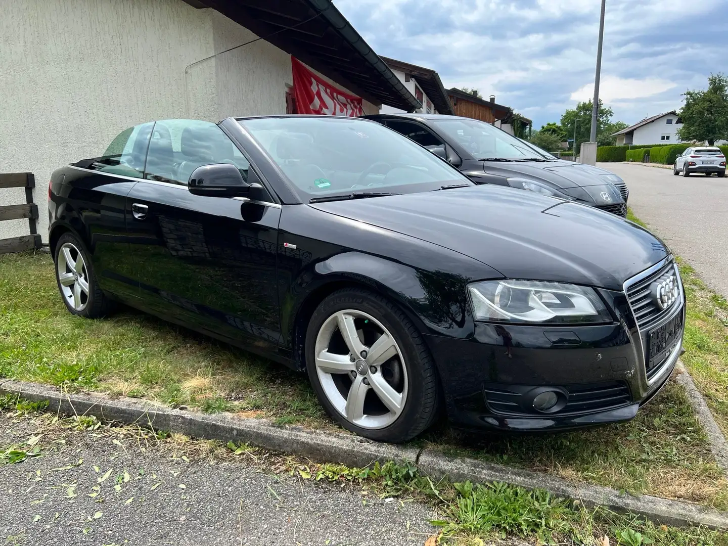 Audi A3 S line Sportpaket / plus | Motor neu ,TÜV neu Schwarz - 1