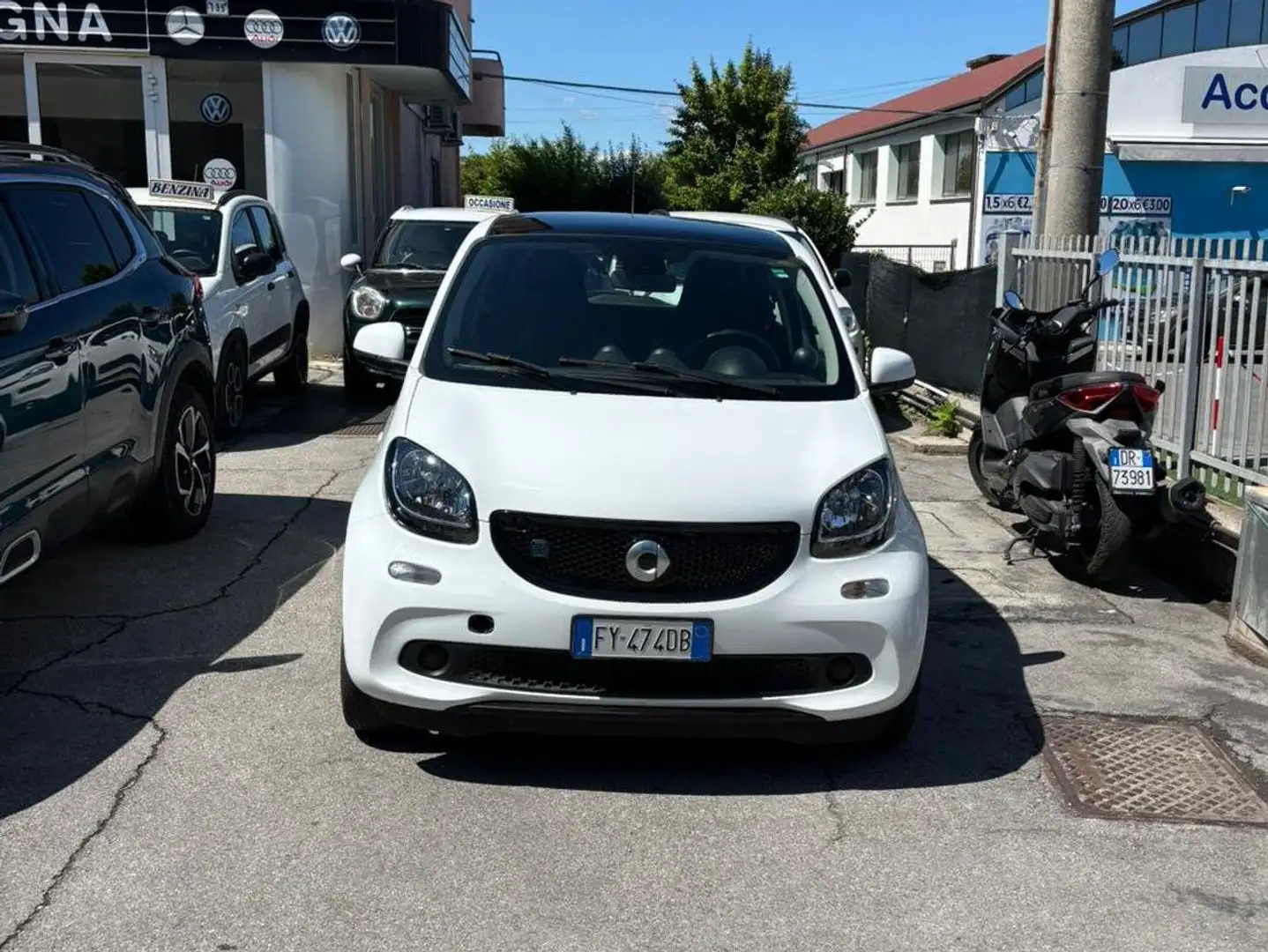 smart forFour Forfour eq Passion my19 NESSUN VINCOLO Blanc - 1